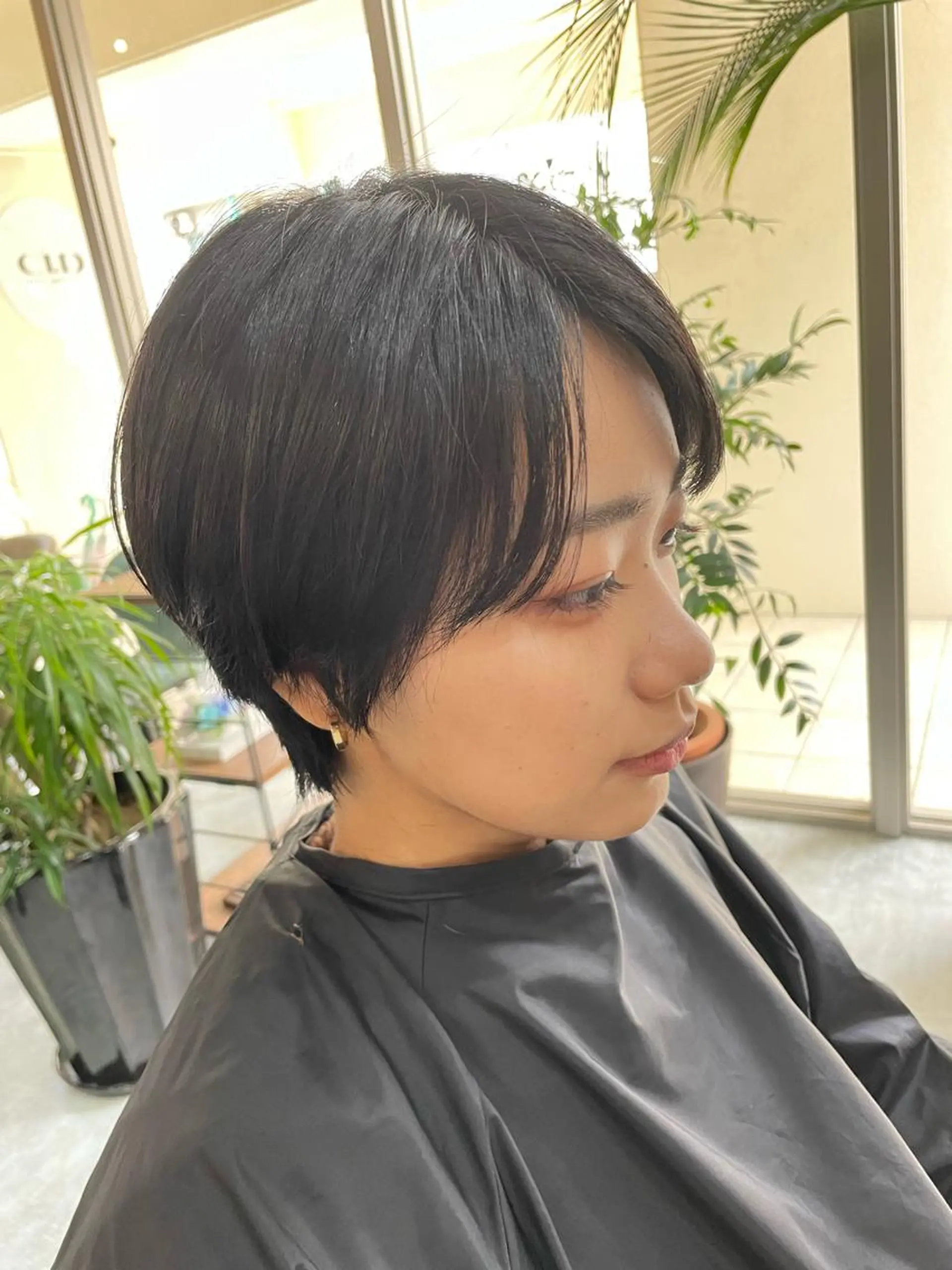 ショート アッシュ 韓国風カラー ボブ ハイライト 韓国風ヘア andKおもろまち店 艶ダブルカラー✨のヘアスタイル