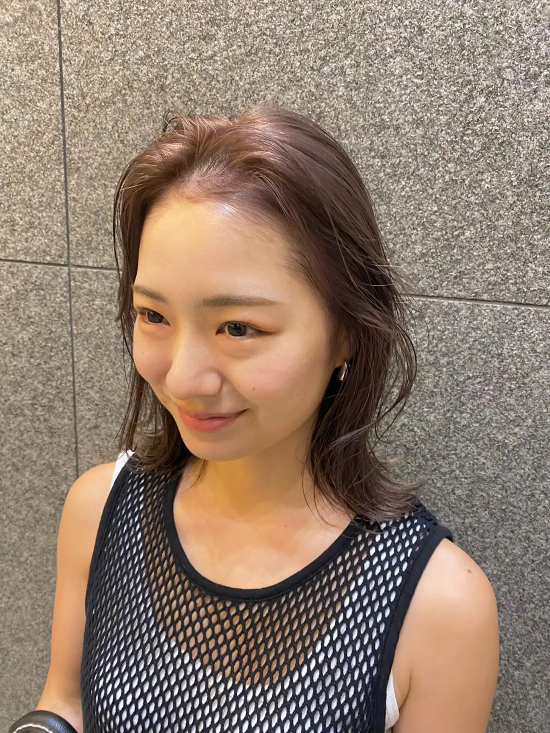 ミディアム デザインカラー/ボブ ブリーチカラー/ユリのヘアスタイル