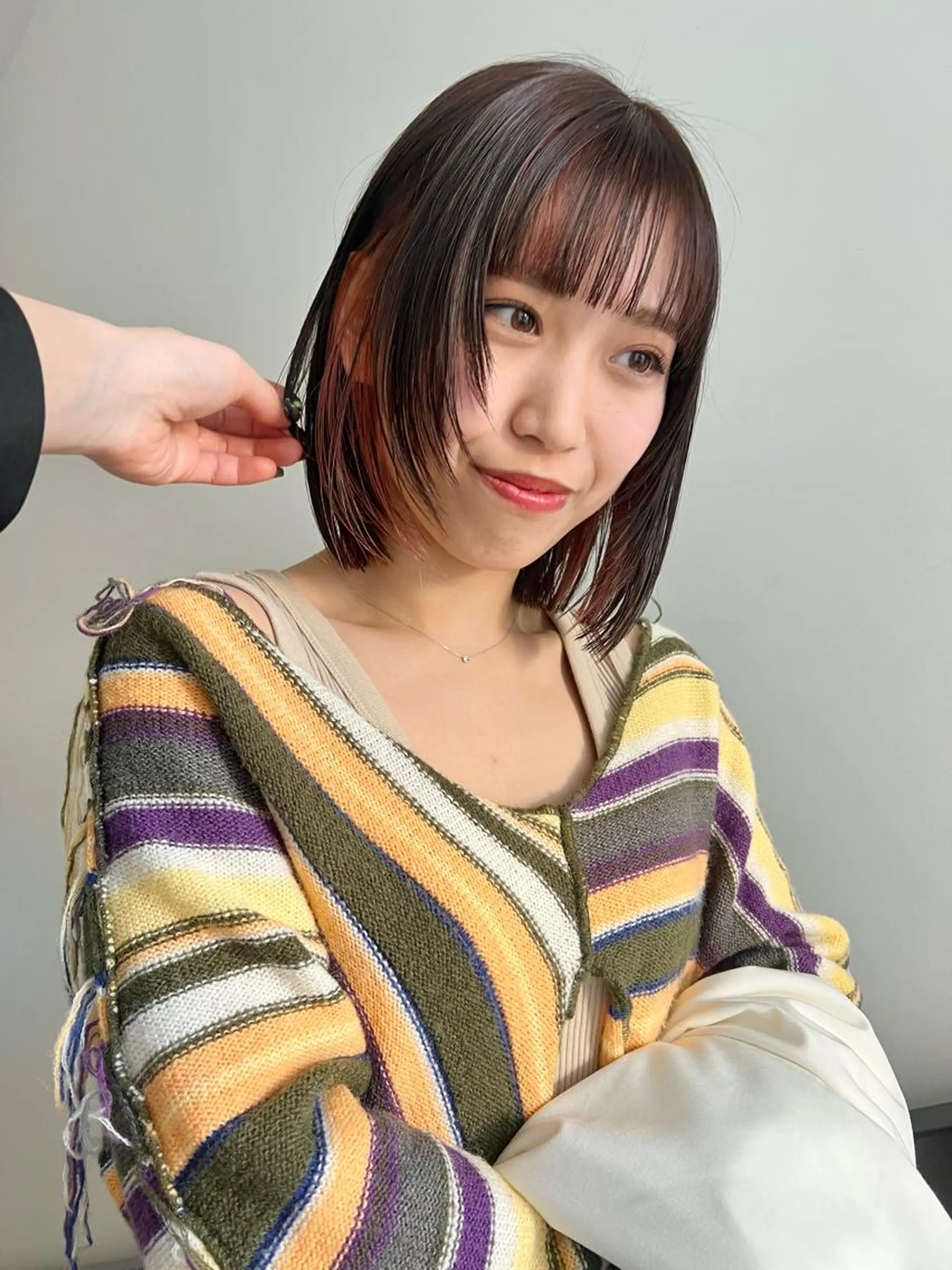 ショート カラー イヤリングカラー インナーカラー 顔周りカット 顔周りカット/透明感 カラー✂️MEIのヘアスタイル