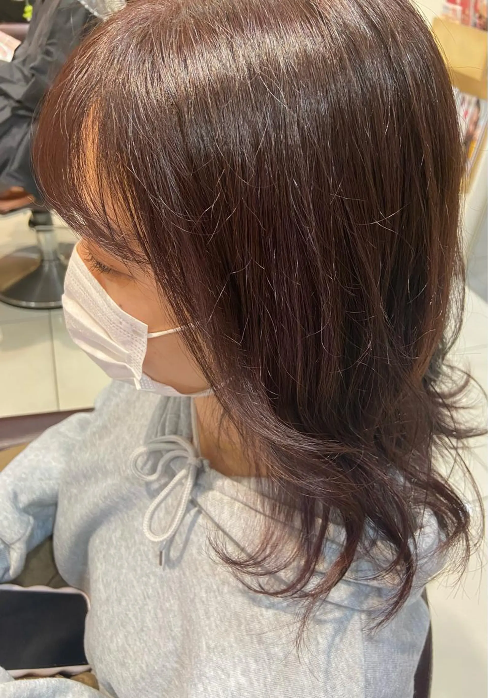 セミロング カラー レッドカラー なつな/ 透明感カラーのヘアスタイル