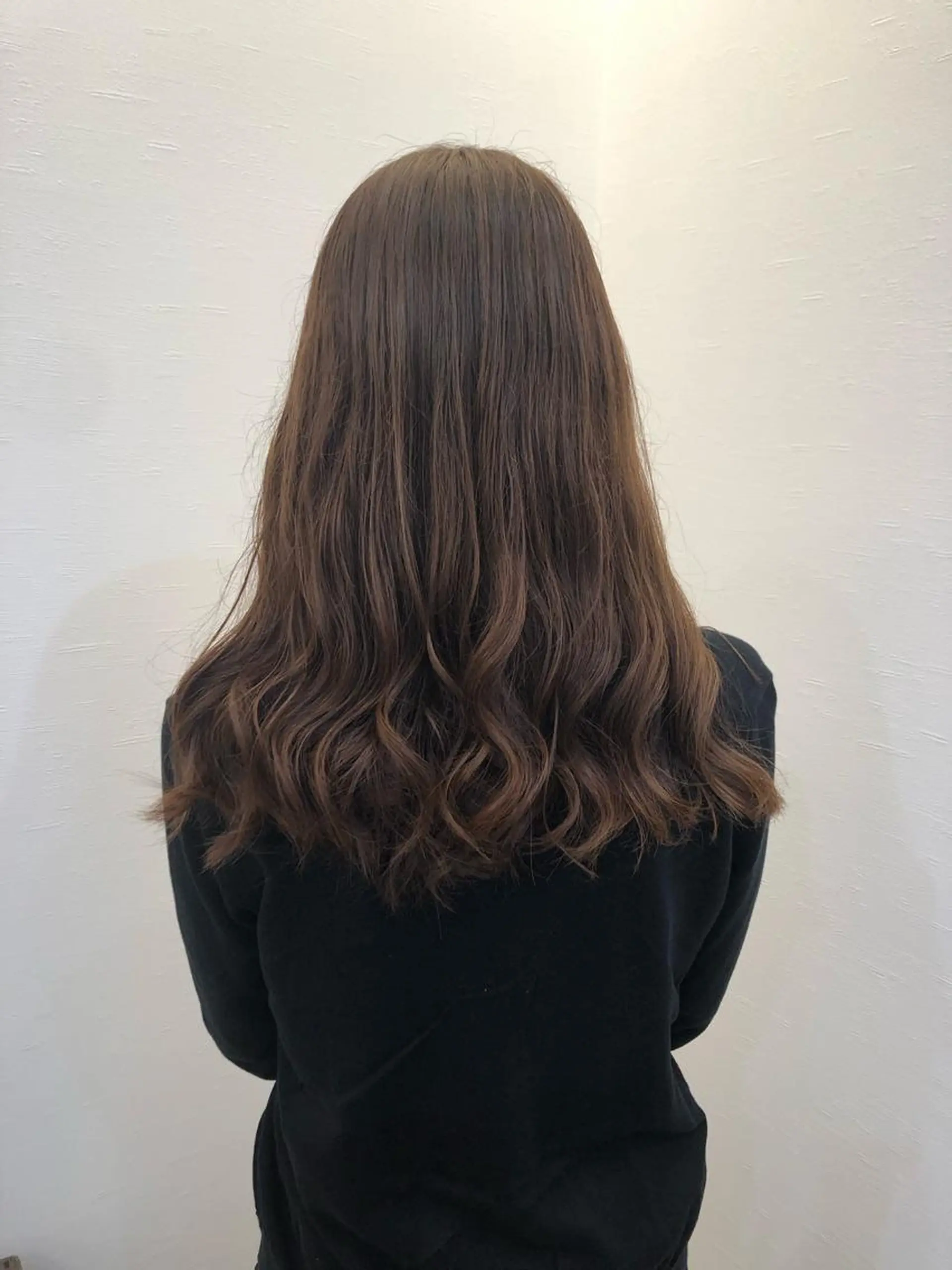 カラー ツノガイ エリのヘアスタイル