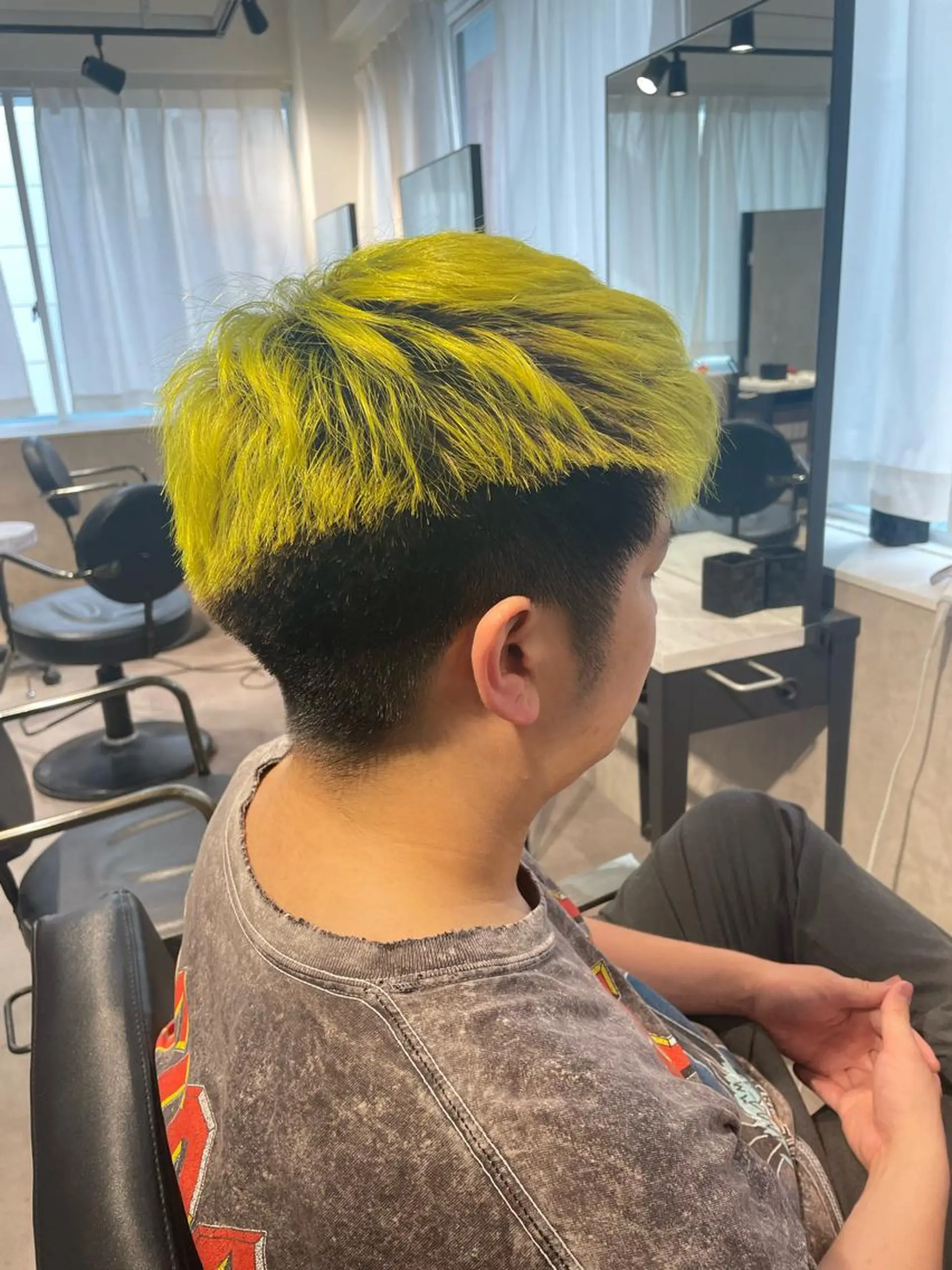 ショート カラー メンズ ヘアカラー 🩵ハイトーン/ レイヤーYUZU🩵のヘアスタイル