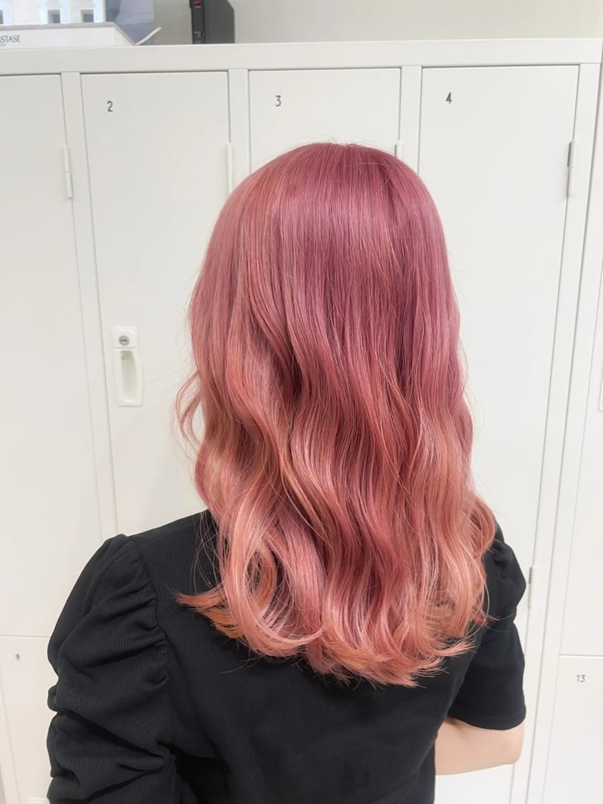 ロング カラー ブリーチ collet矢島/ ブリーチ/レイヤーのヘアスタイル