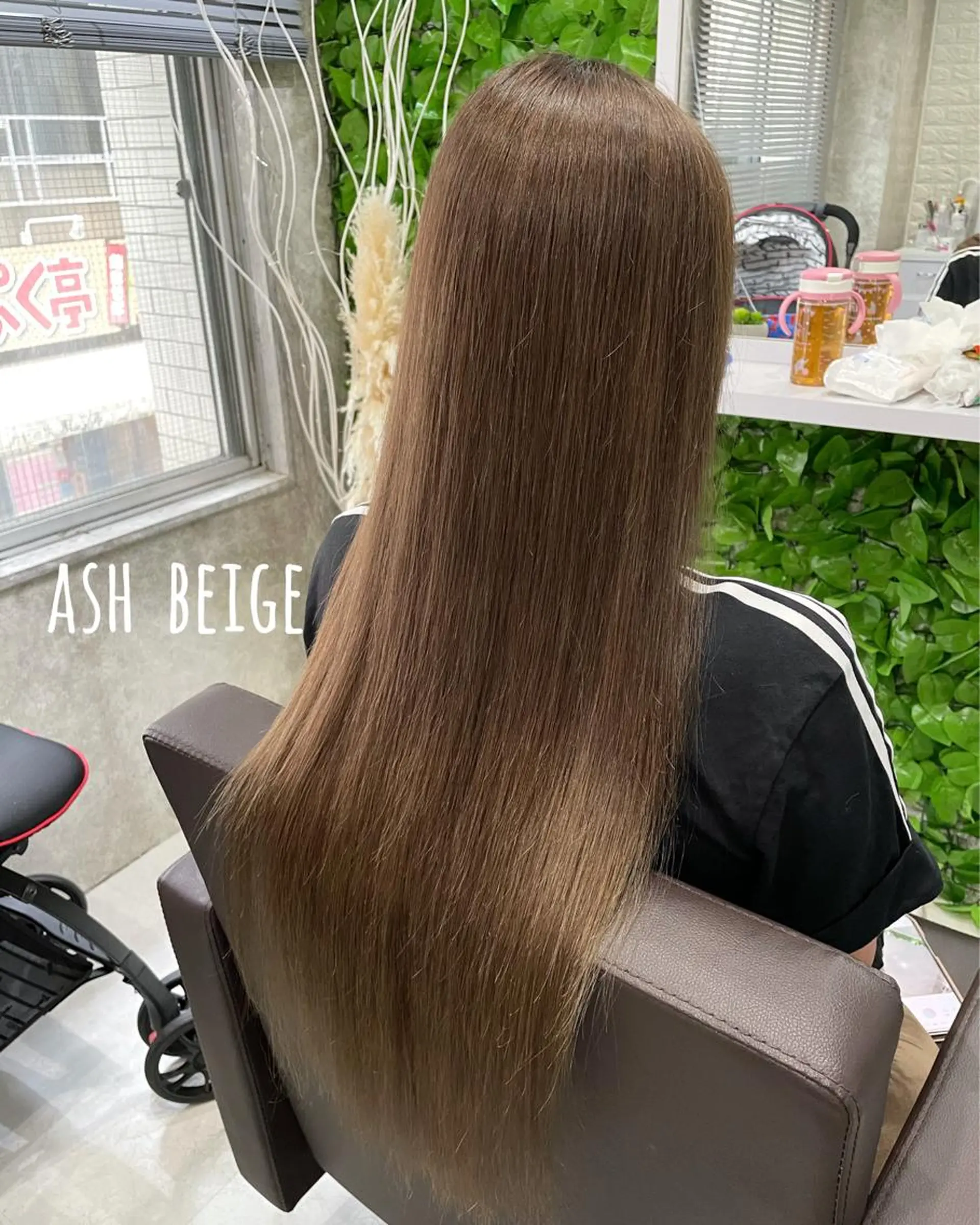 セミロング ヘアカラー トリートメント にしき さんのヘアスタイル