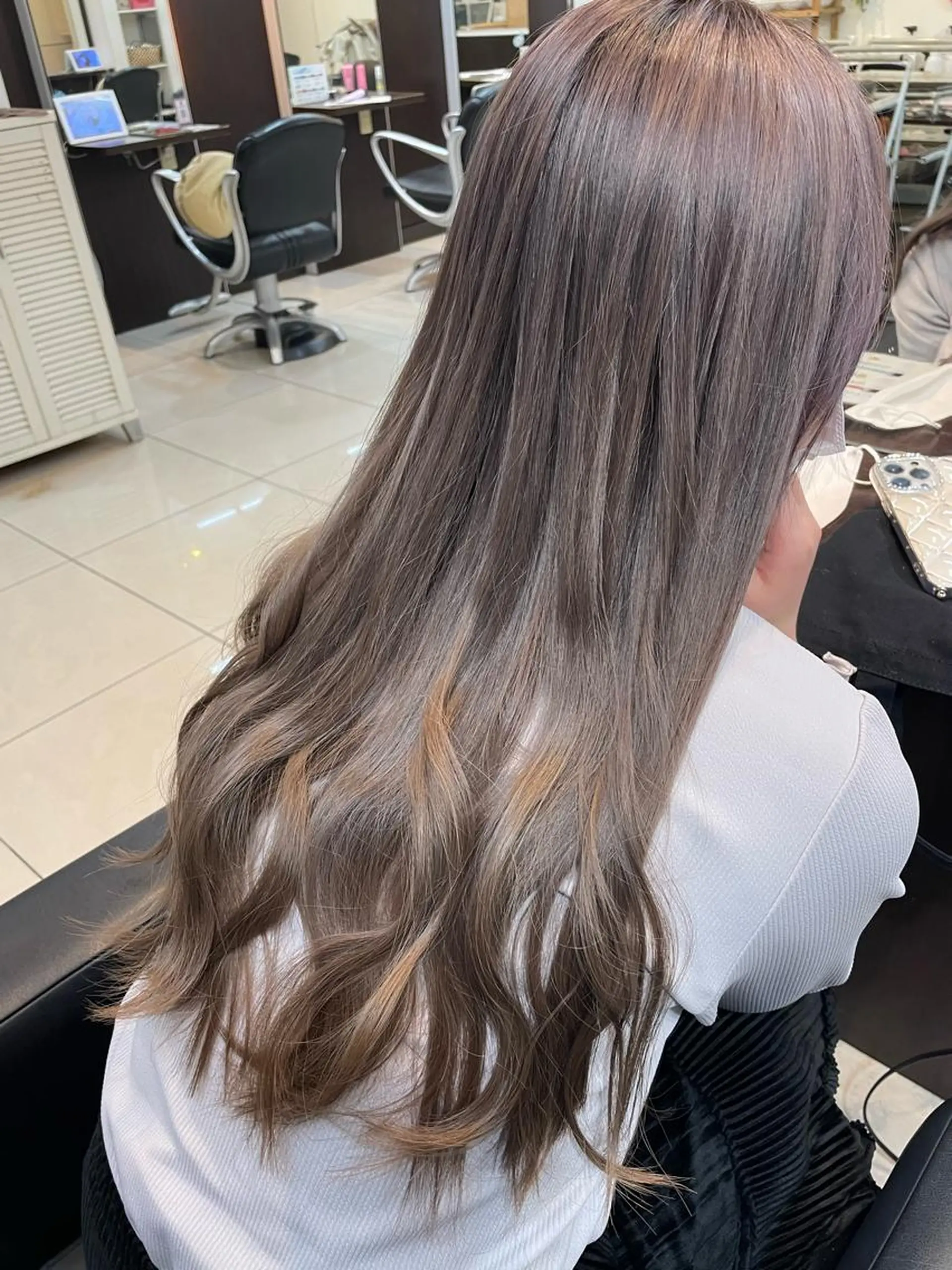 ミディアム Stirmaison吉祥寺所属・Rena 🌟のヘアスタイル