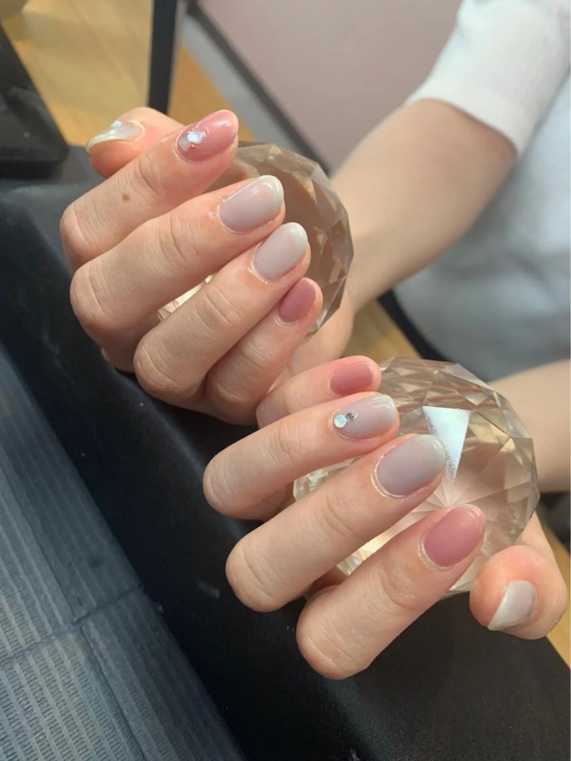 ネイル ハンドネイル 長谷川 奈緒美のネイルデザイン