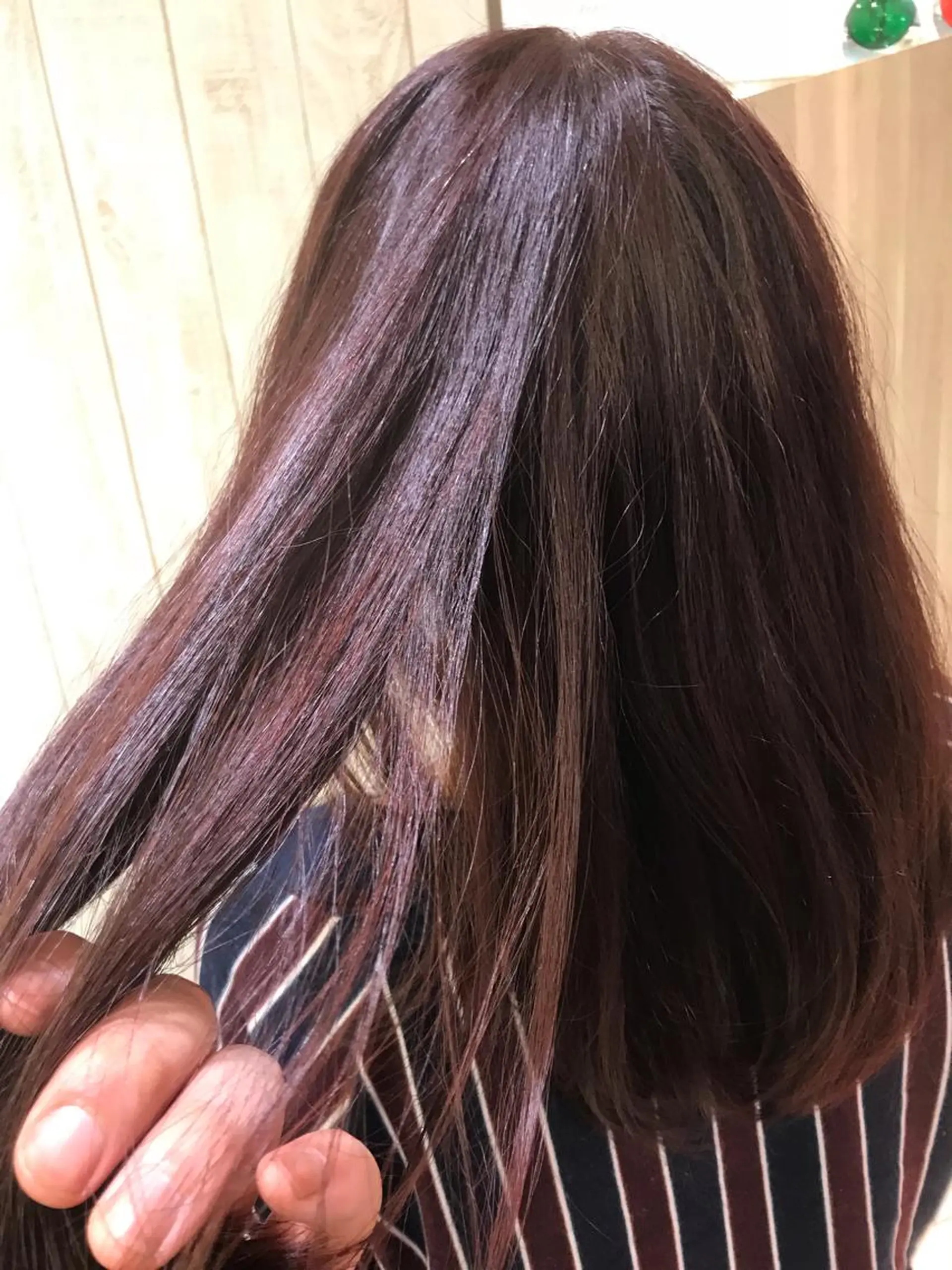 ロング カラー ルビー ヘアカラー トリートメント Lamp所属・ショート／透明感 カラー加治竜汰💡のヘアスタイル