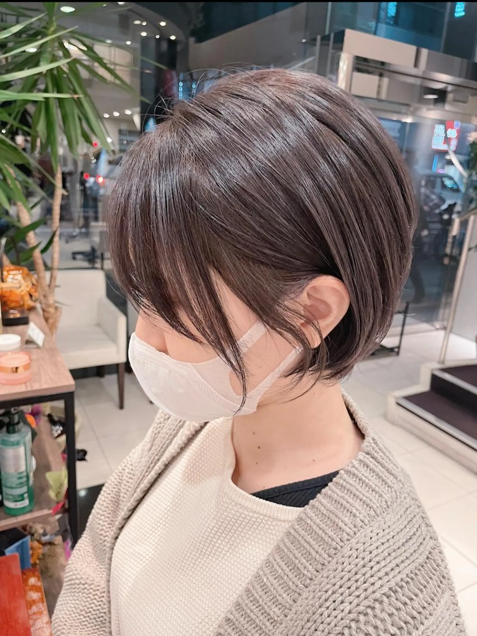 ショート カラー グレージュ カット ヘアカラー ヘッドスパ BiBi 武田 あやのヘアスタイル