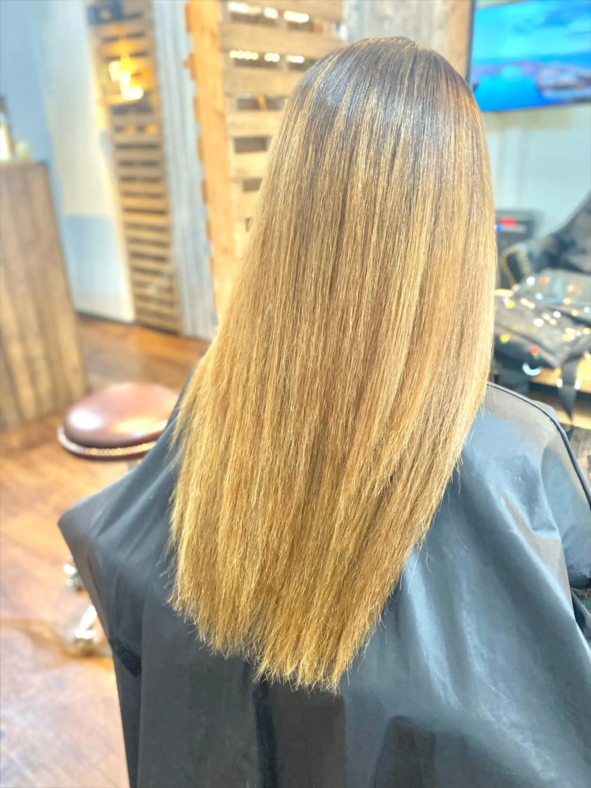 ロング パーマ Luzir⭐︎ GEN⭐︎のヘアスタイル