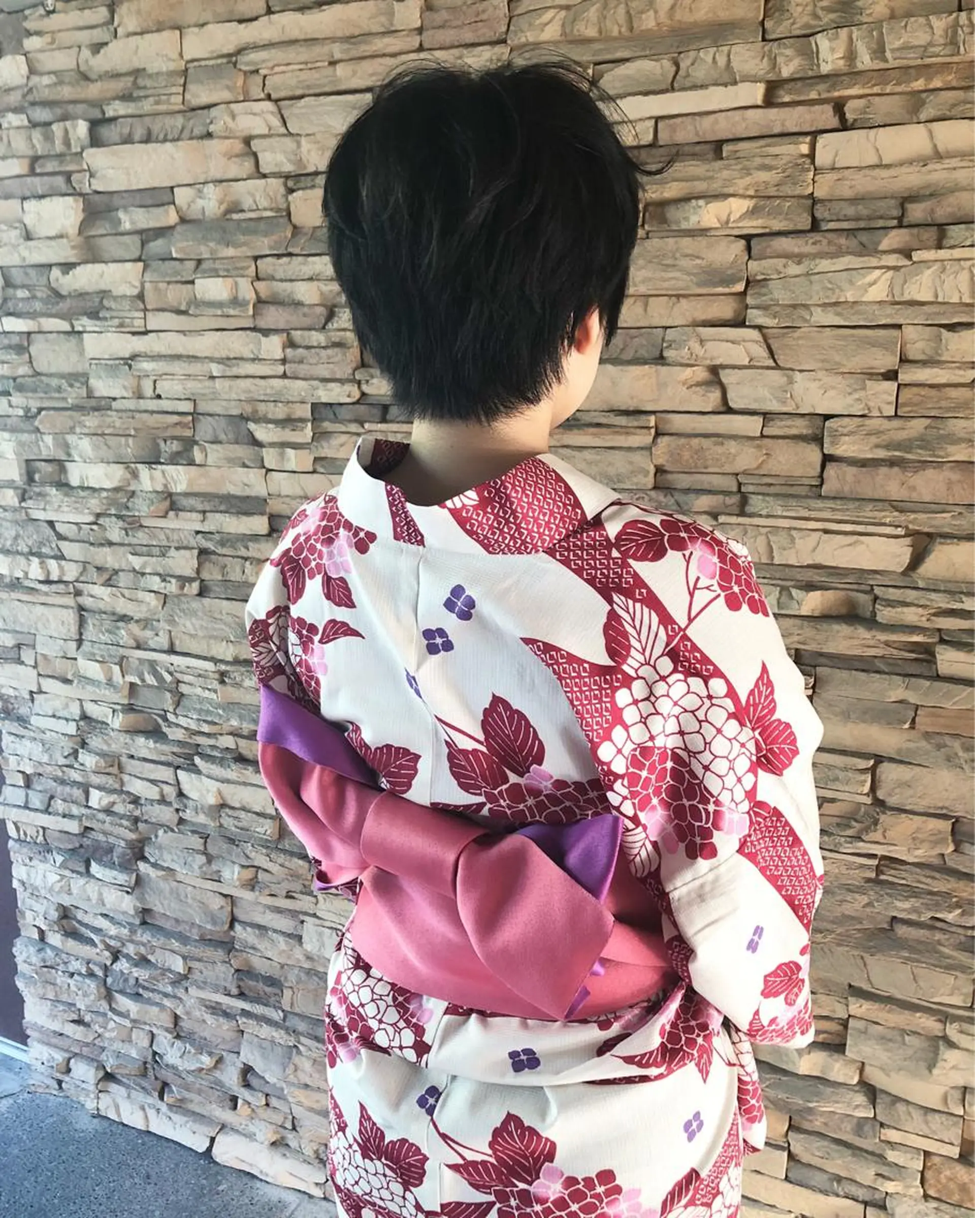 ショート カラー ヘアアレンジ ネイル 【サンバイエム】 公式のエステ・リラクイメージ