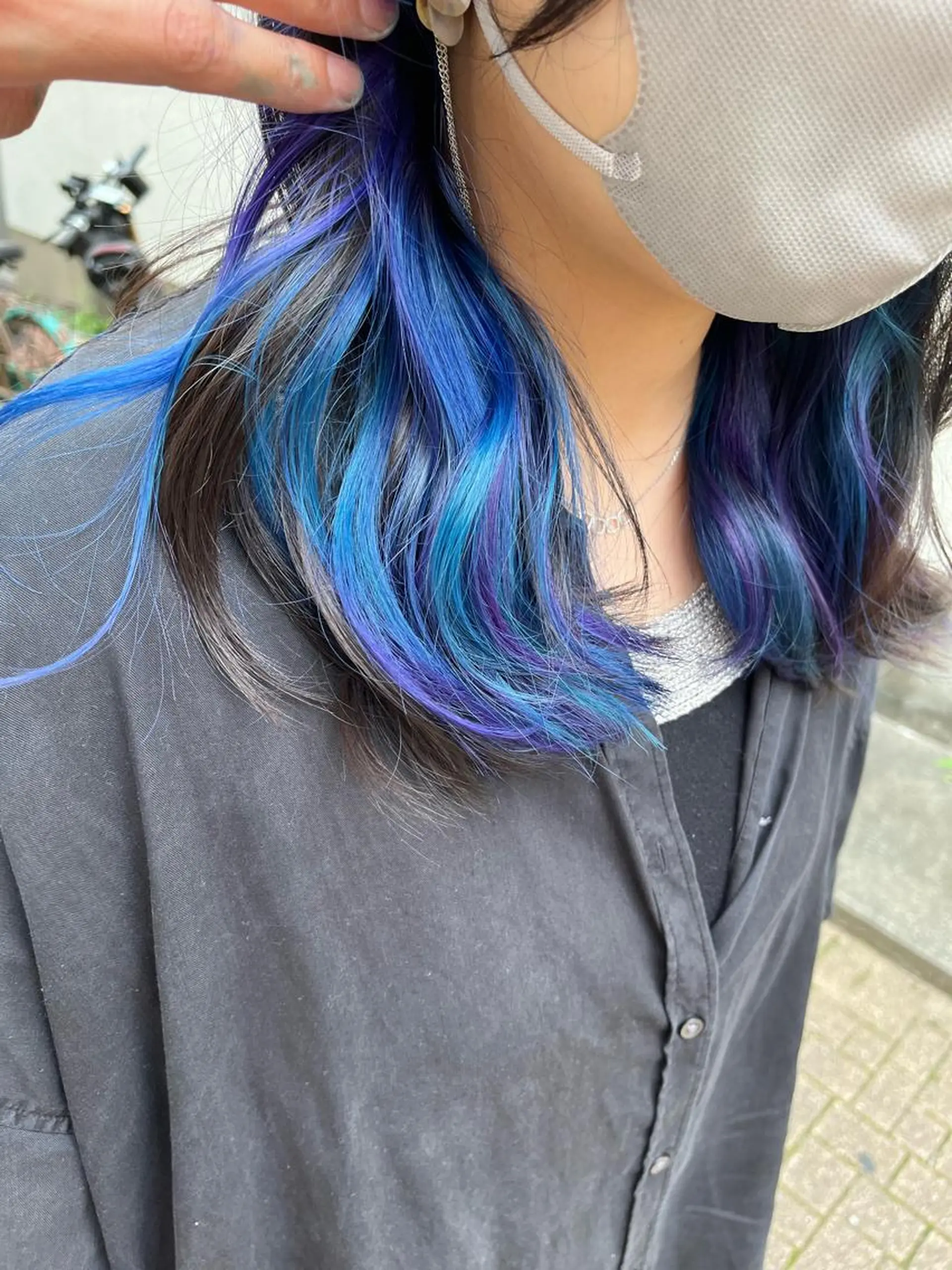 セミロング カラー ショートボブ アッシュ バレイヤージュ ミストバング ベージュカラー カット ヘアカラー トリートメント 原宿サロン代表 デザインカラー伊藤卓のヘアスタイル