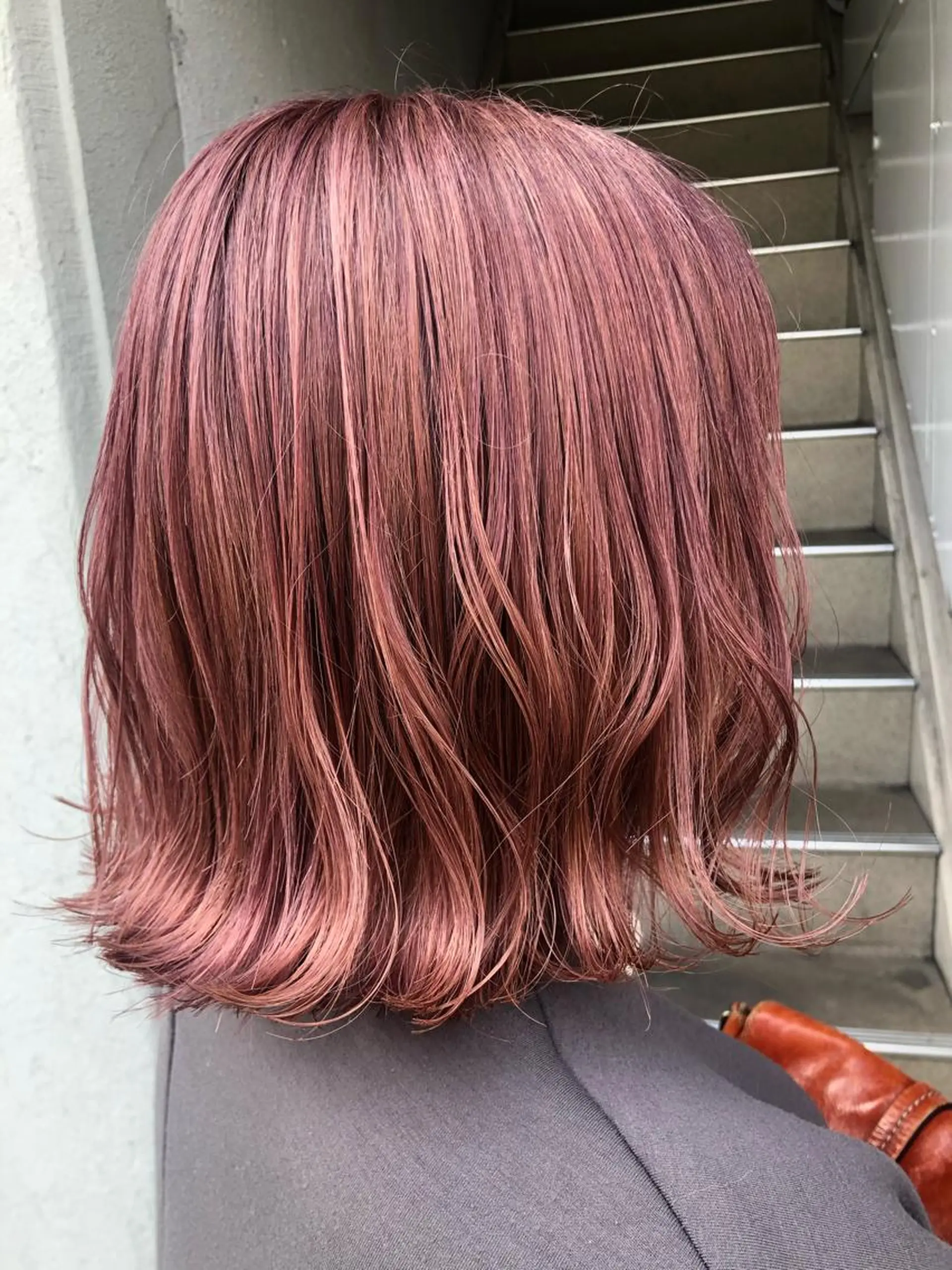 ミディアム カット ヘアカラー 國次 夕貴のヘアスタイル