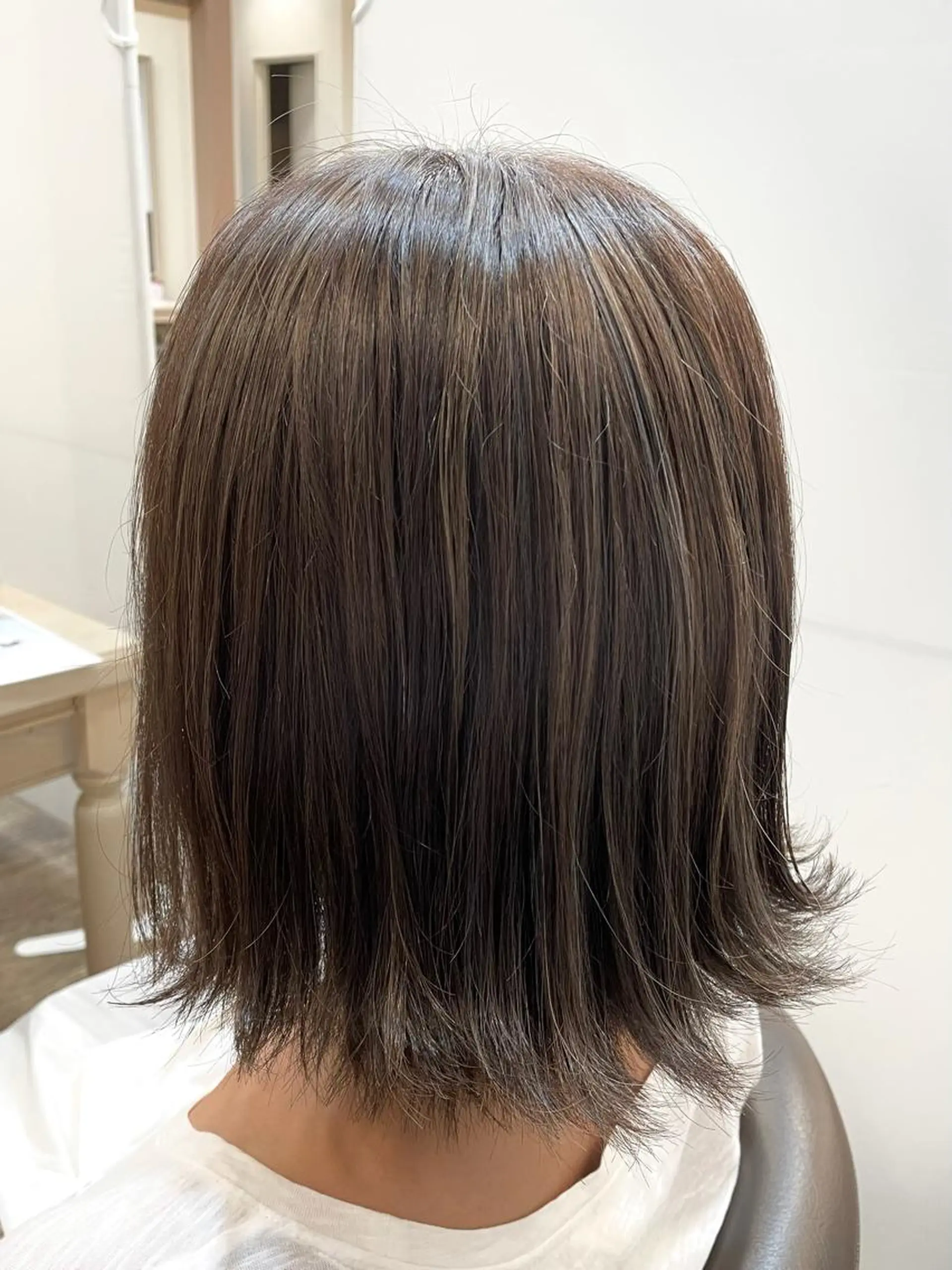 ショート カラー グレージュ カット ヘアカラー トリートメント メンズパーマ🌀/ 中村郁未のヘアスタイル