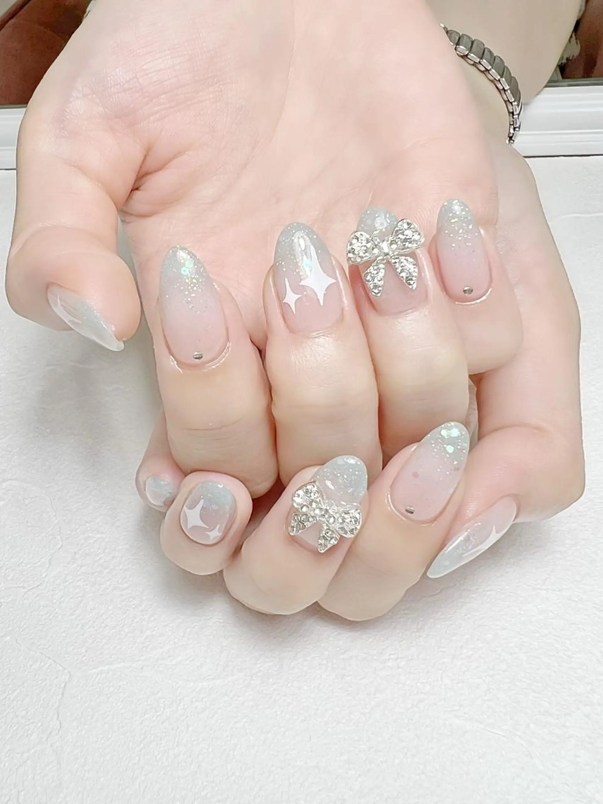 ネイル ブルー ガーリー グラデーション ラメ(グリッター) 夏ネイル rouse nail RISATOのネイルデザイン