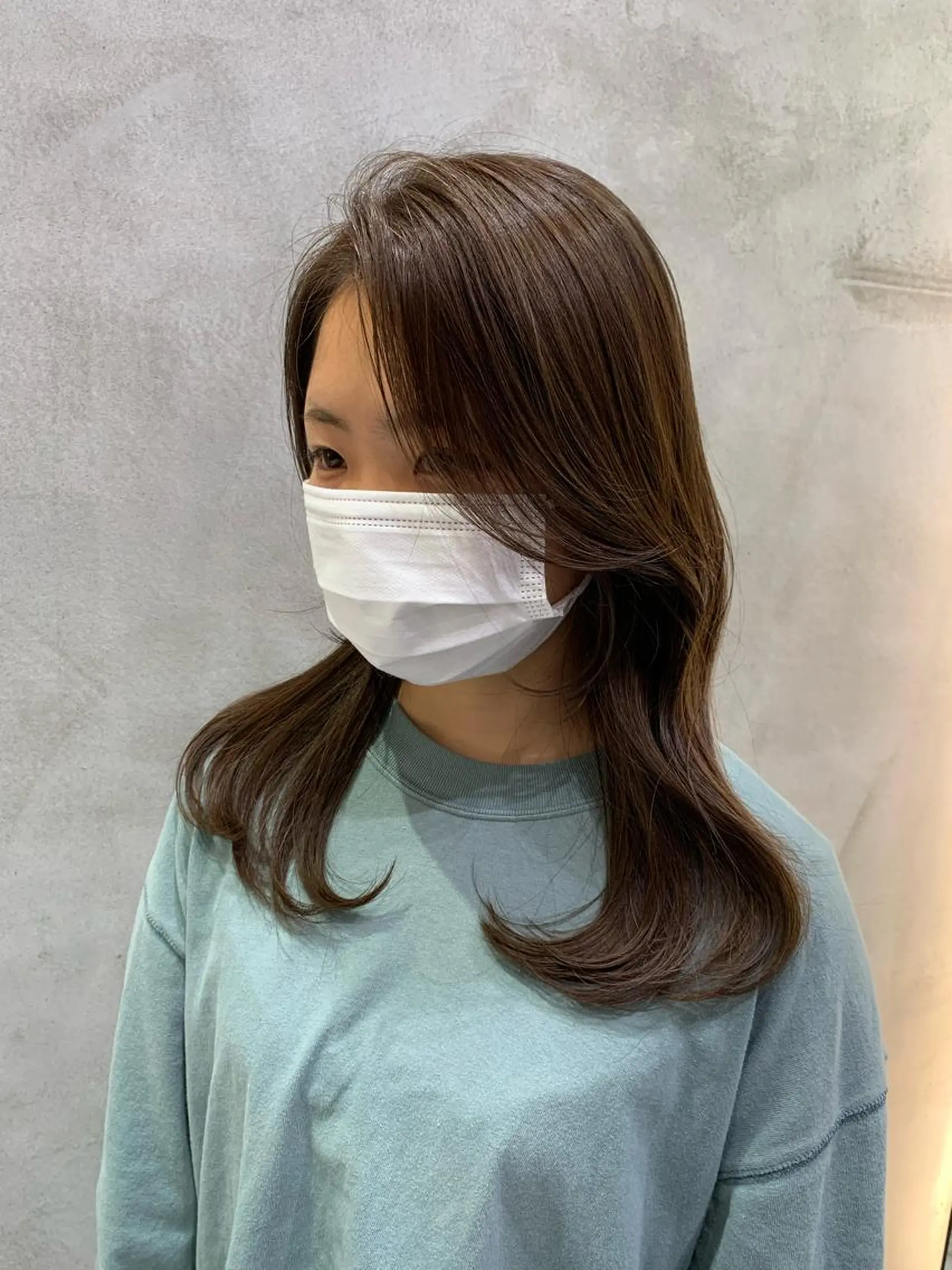 セミロング カラー アッシュ ベージュカラー 顔まわりレイヤー 韓国風ヘア レイヤーカット カット ヘアカラー ✨コテ巻き風パーマ ✨川合佑哉のヘアスタイル