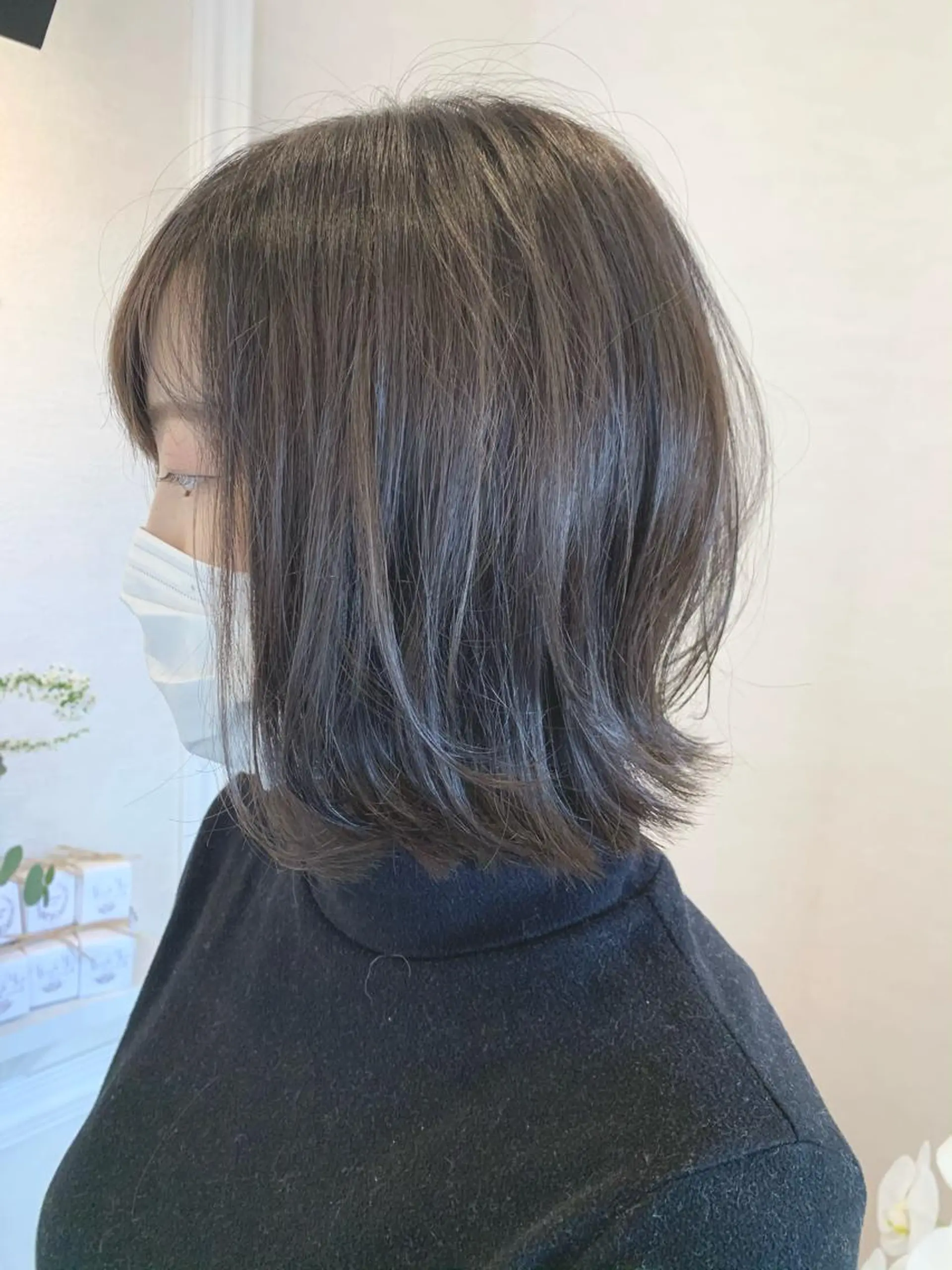 ショート カラー アッシュ アッシュグレー アッシュグレージュ ブリーチ グレージュ ハイライト／艶カラー 大河シンジのヘアスタイル