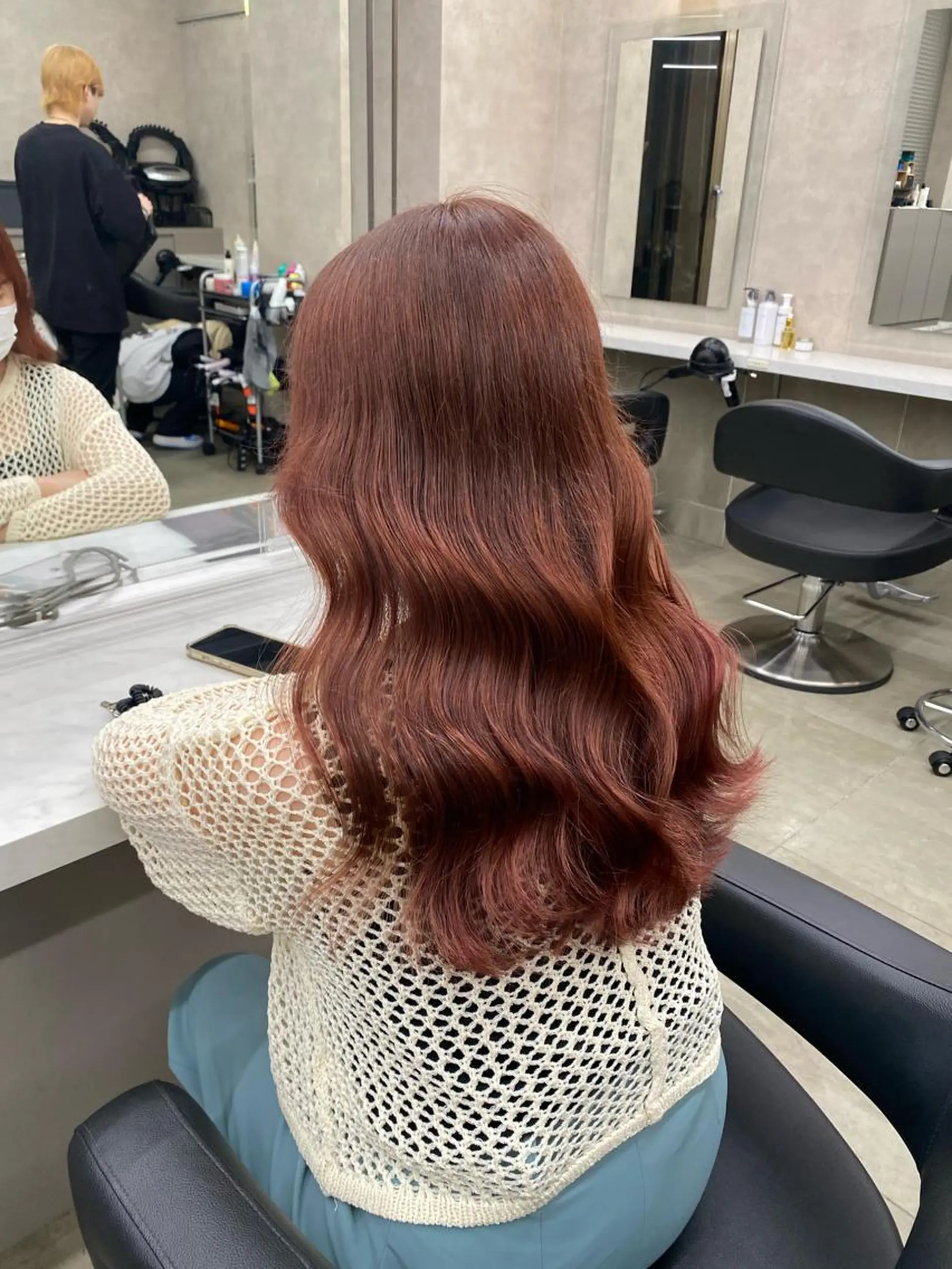 ロング カラー ヘアアレンジ キッズ ベージュカラー ブリーチ ブリーチなしカラー ピンクカラー ピンクベージュ TRU Shino🦋のマツエク・マツパデザイン