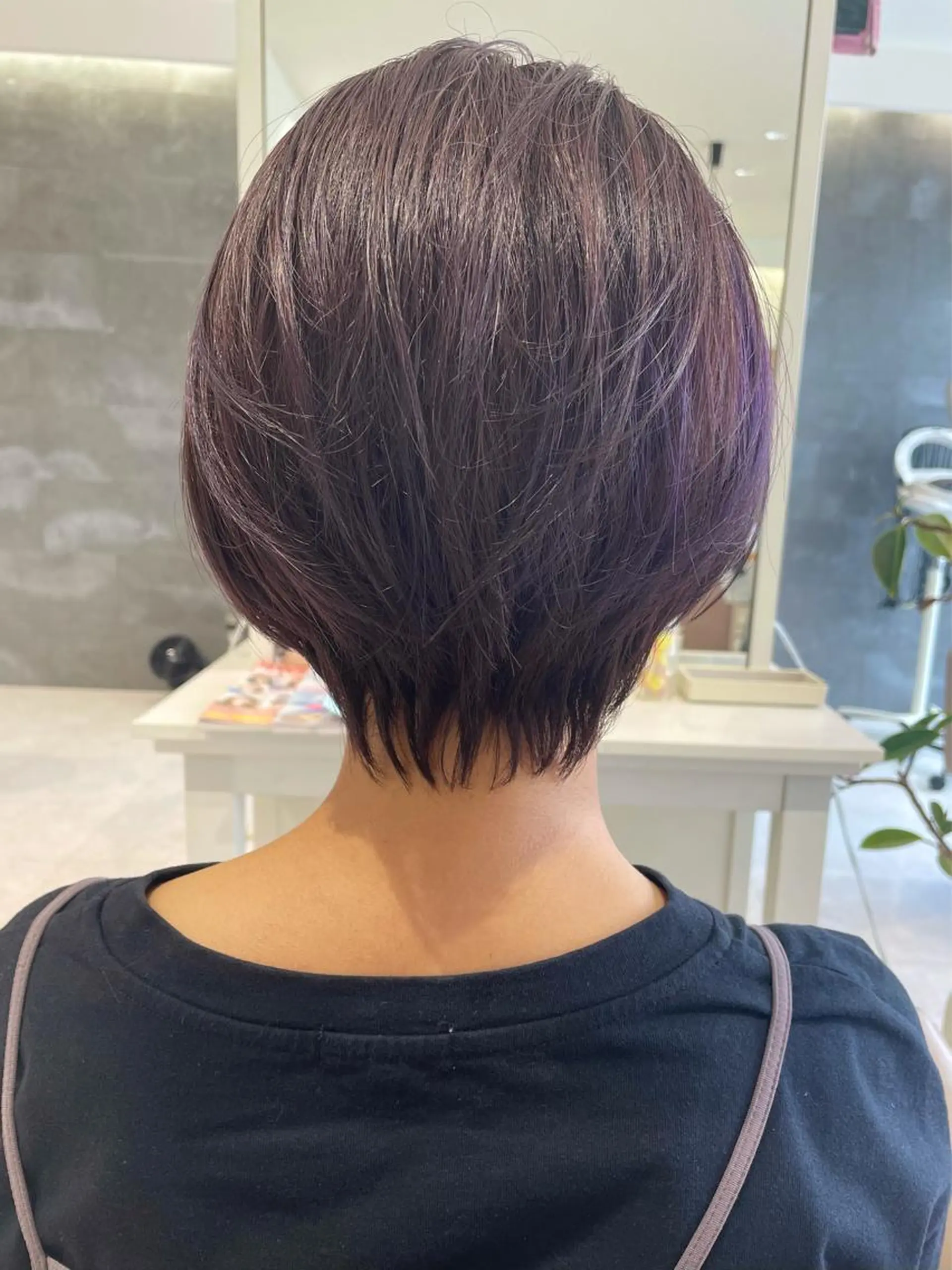 ショート くびれヘア ショートヘア YOKOI SHINJIのヘアスタイル