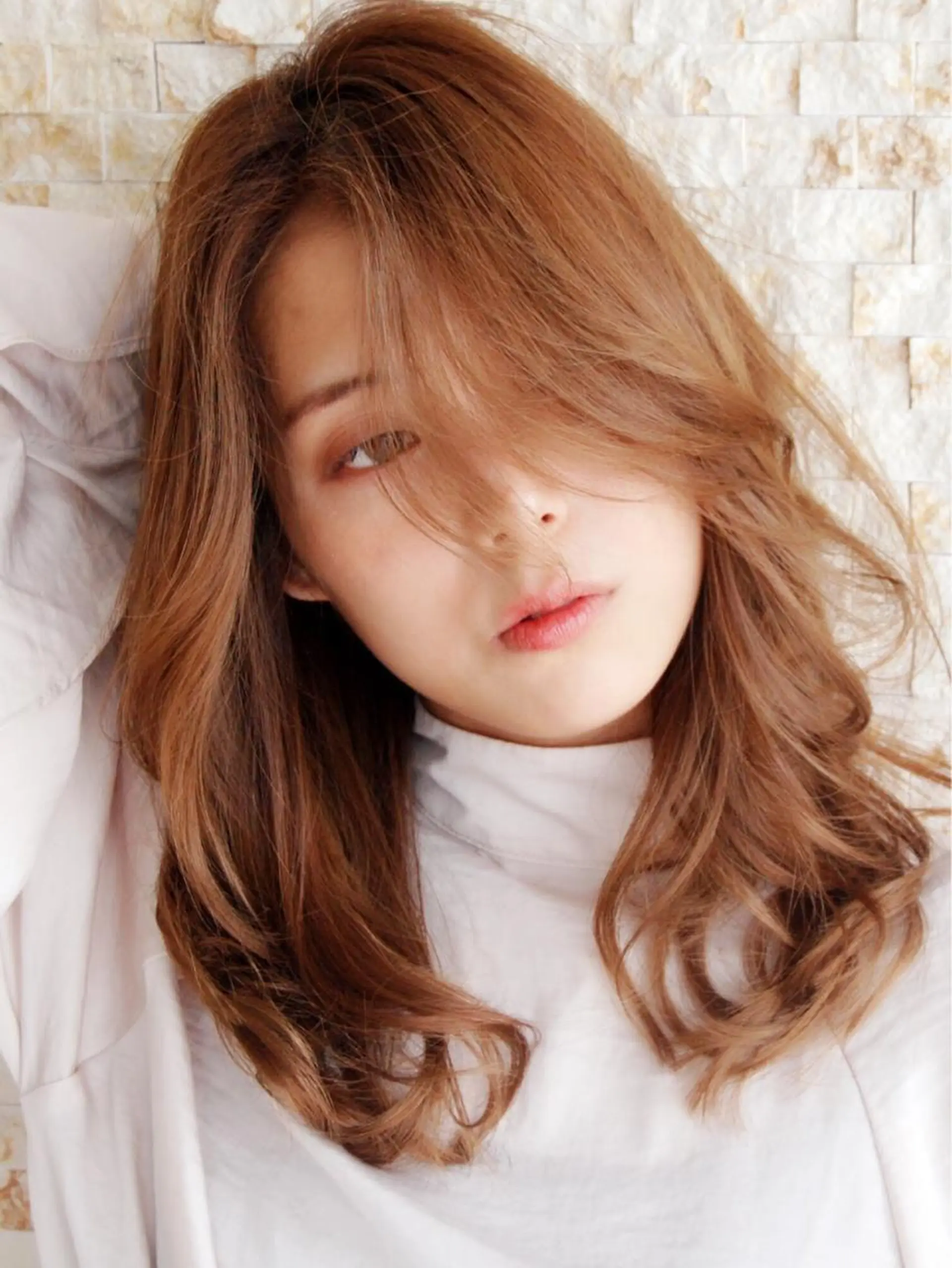 セミロング パーマ ヘアアレンジ CALMHAIR 五十實淳のヘアスタイル