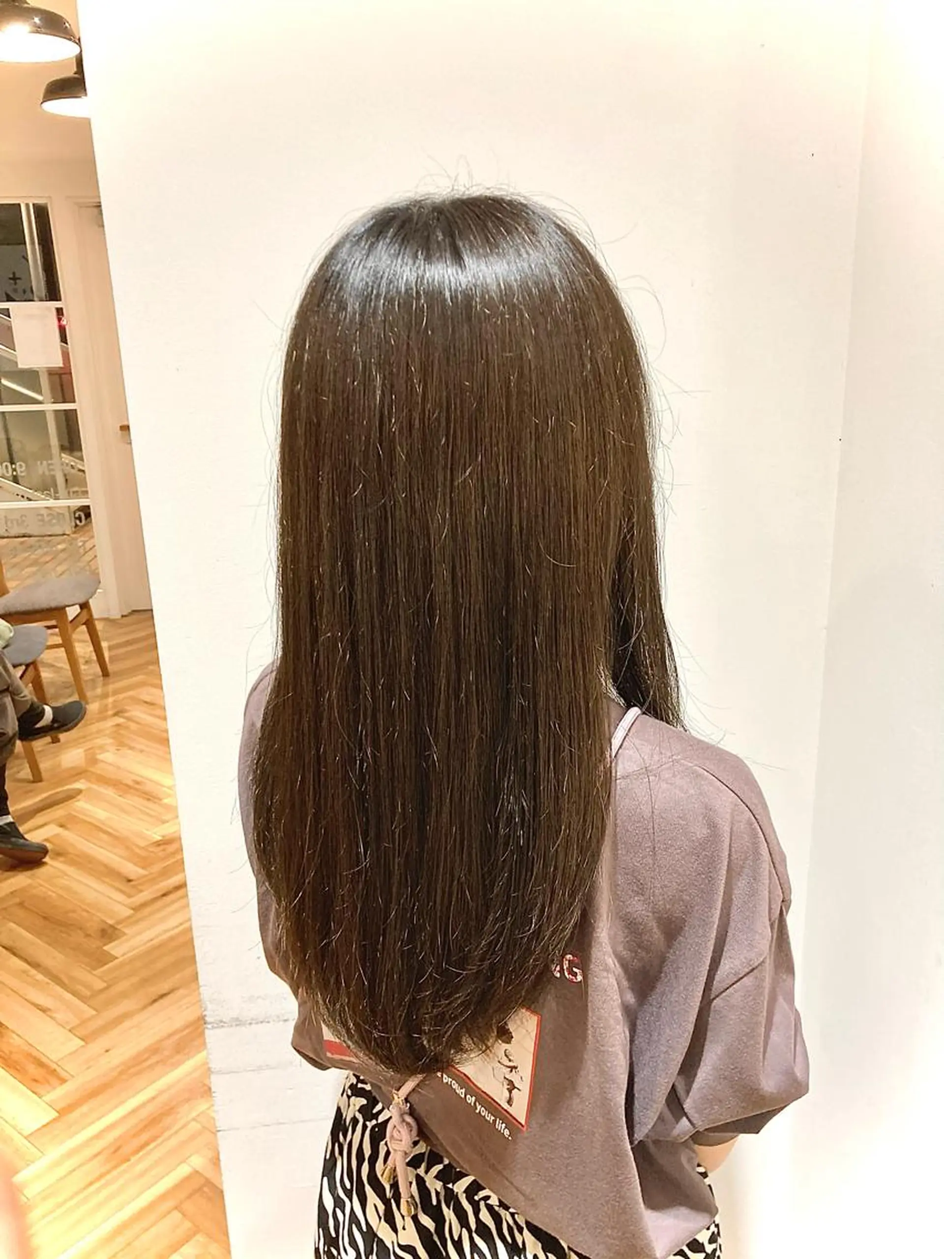 カラー 小林 駿介のヘアスタイル