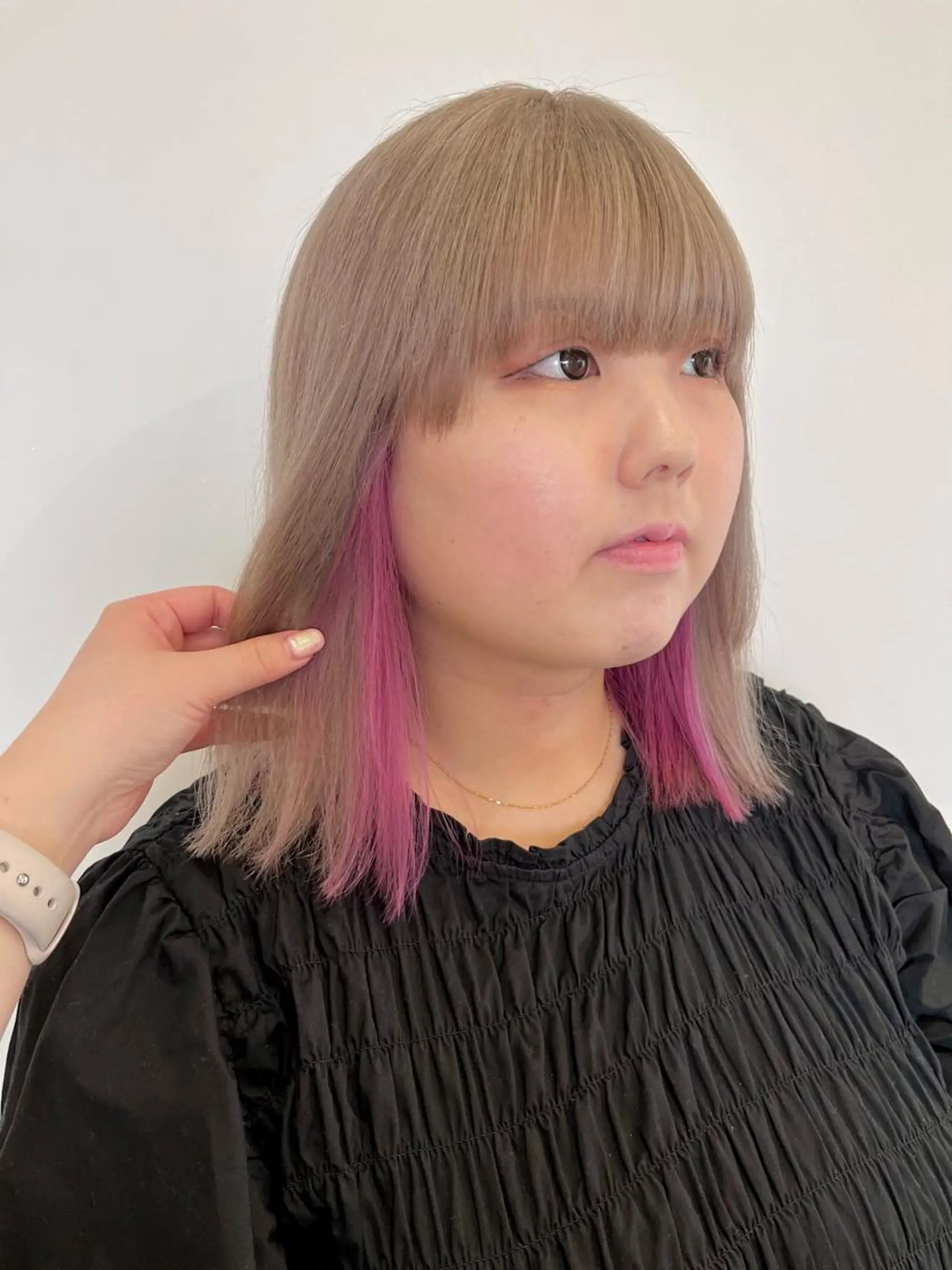 セミロング ヘアカラー トリートメント ブリーチなしカラー ダブルカラーエクステのヘアスタイル
