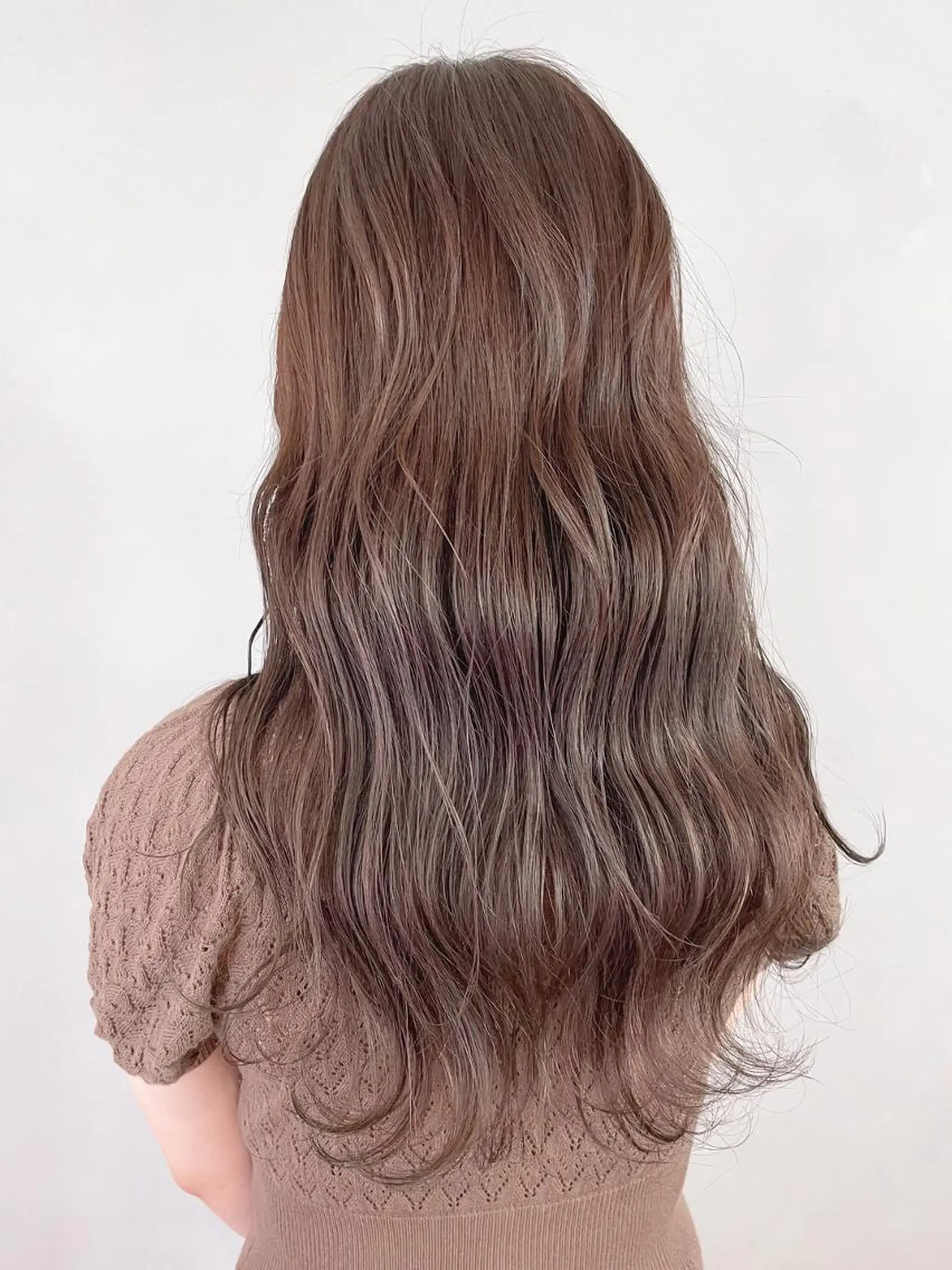 セミロング カラー パーマ ヘアアレンジ グレージュ ITbyALBUM 中野店のヘアスタイル