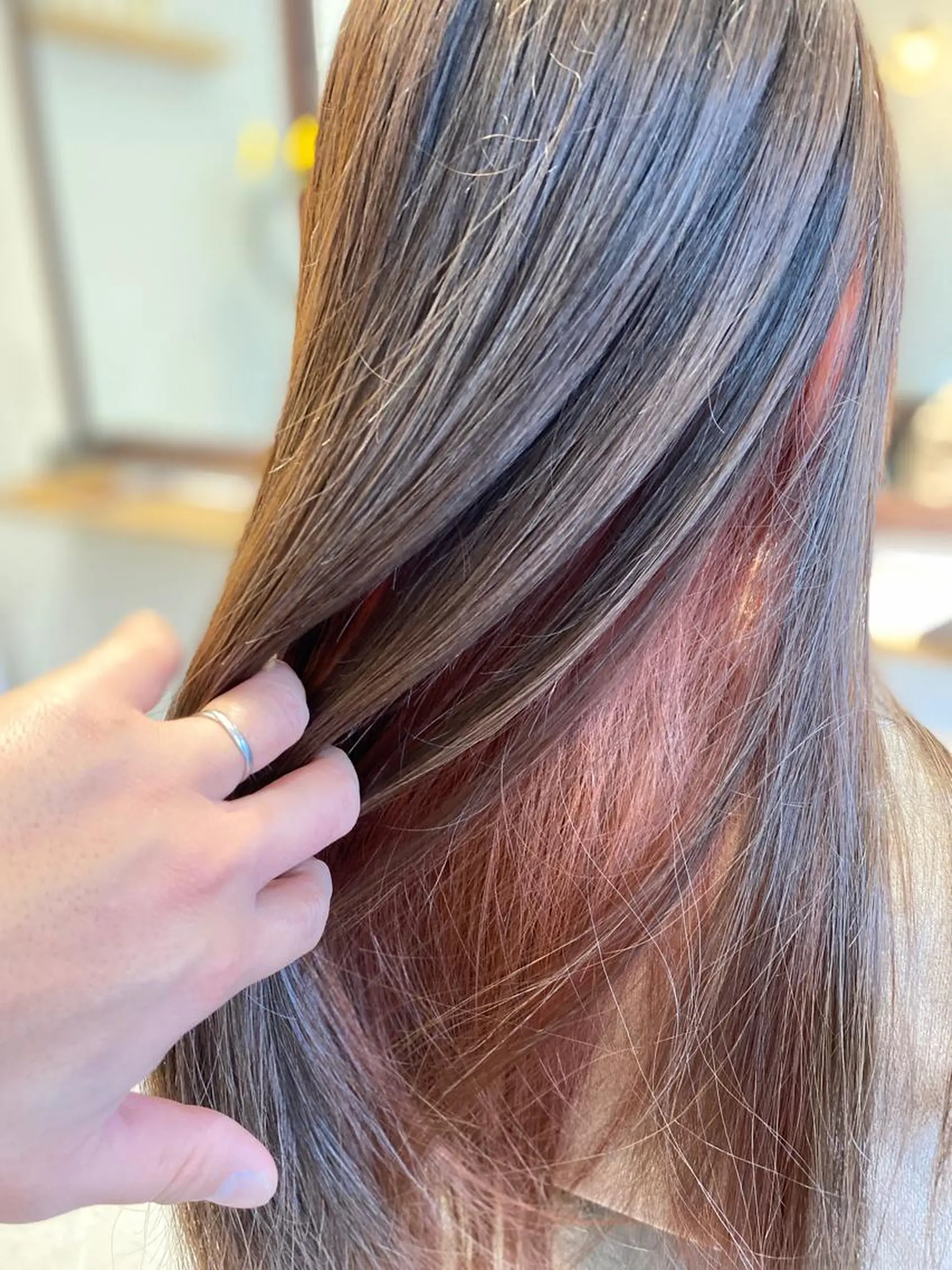 ロング カラー 浅野 浩之のヘアスタイル