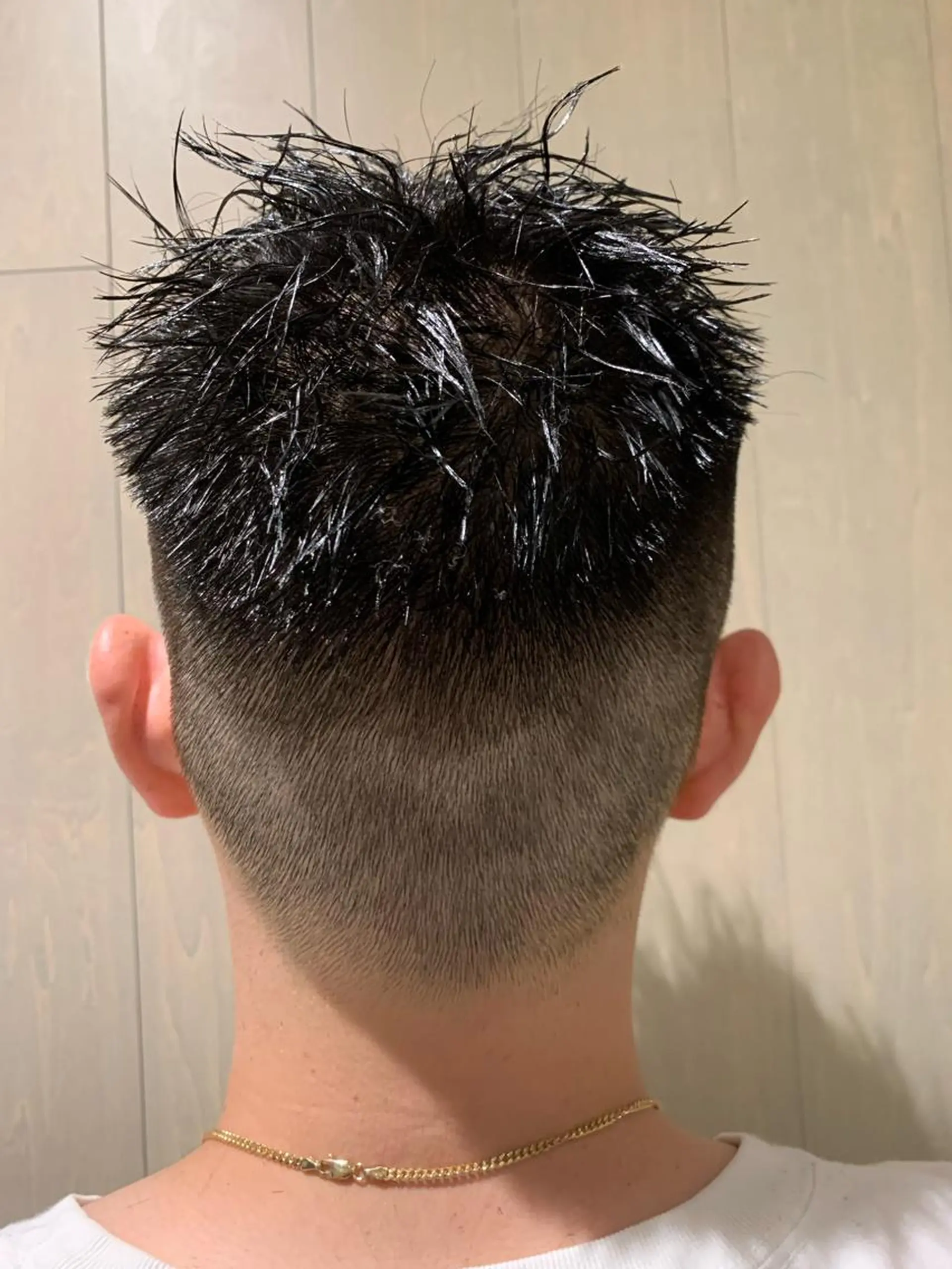 メンズ 糟谷 慈英のヘアスタイル