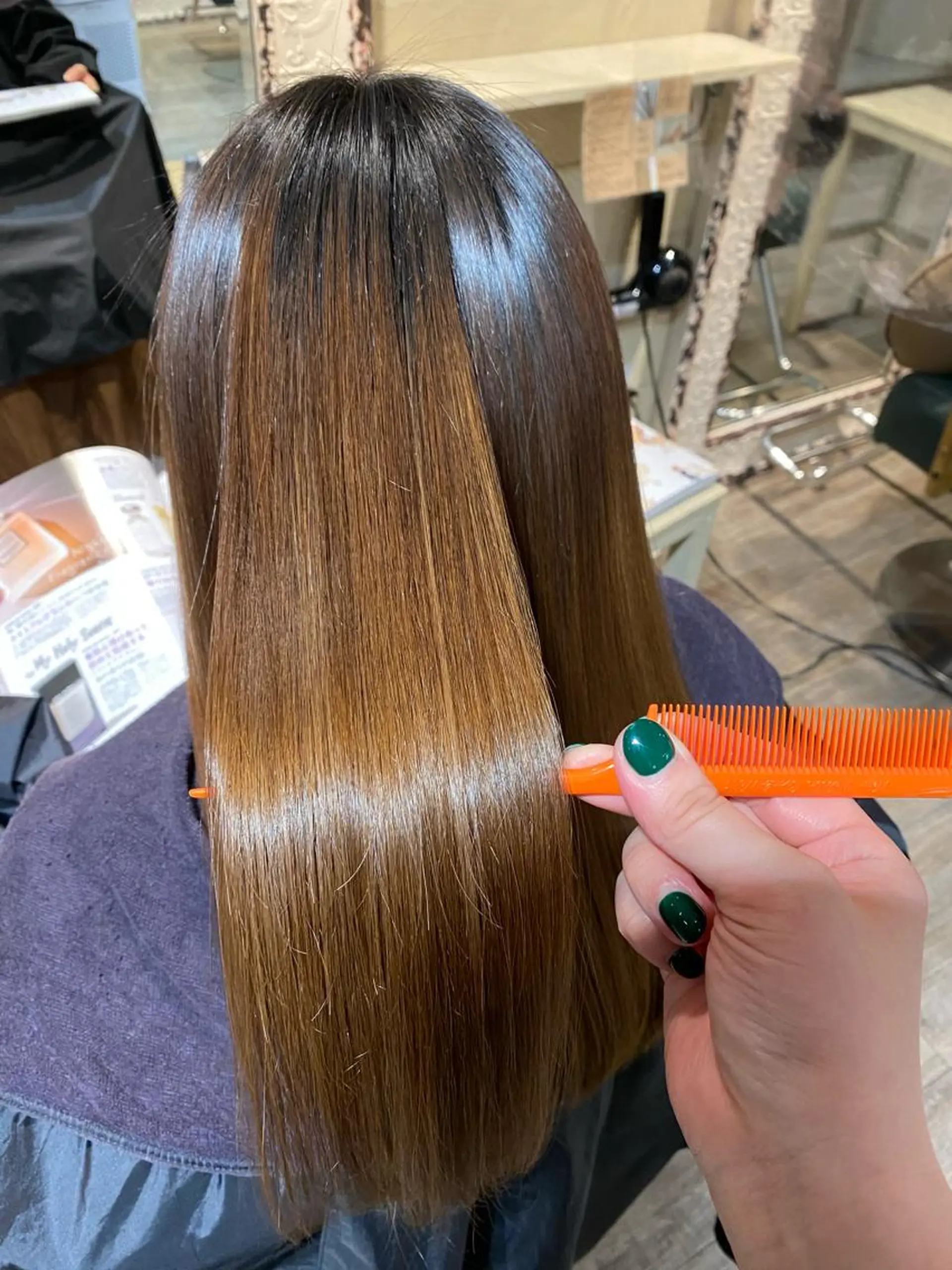 ロング ミズタ マイのヘアスタイル