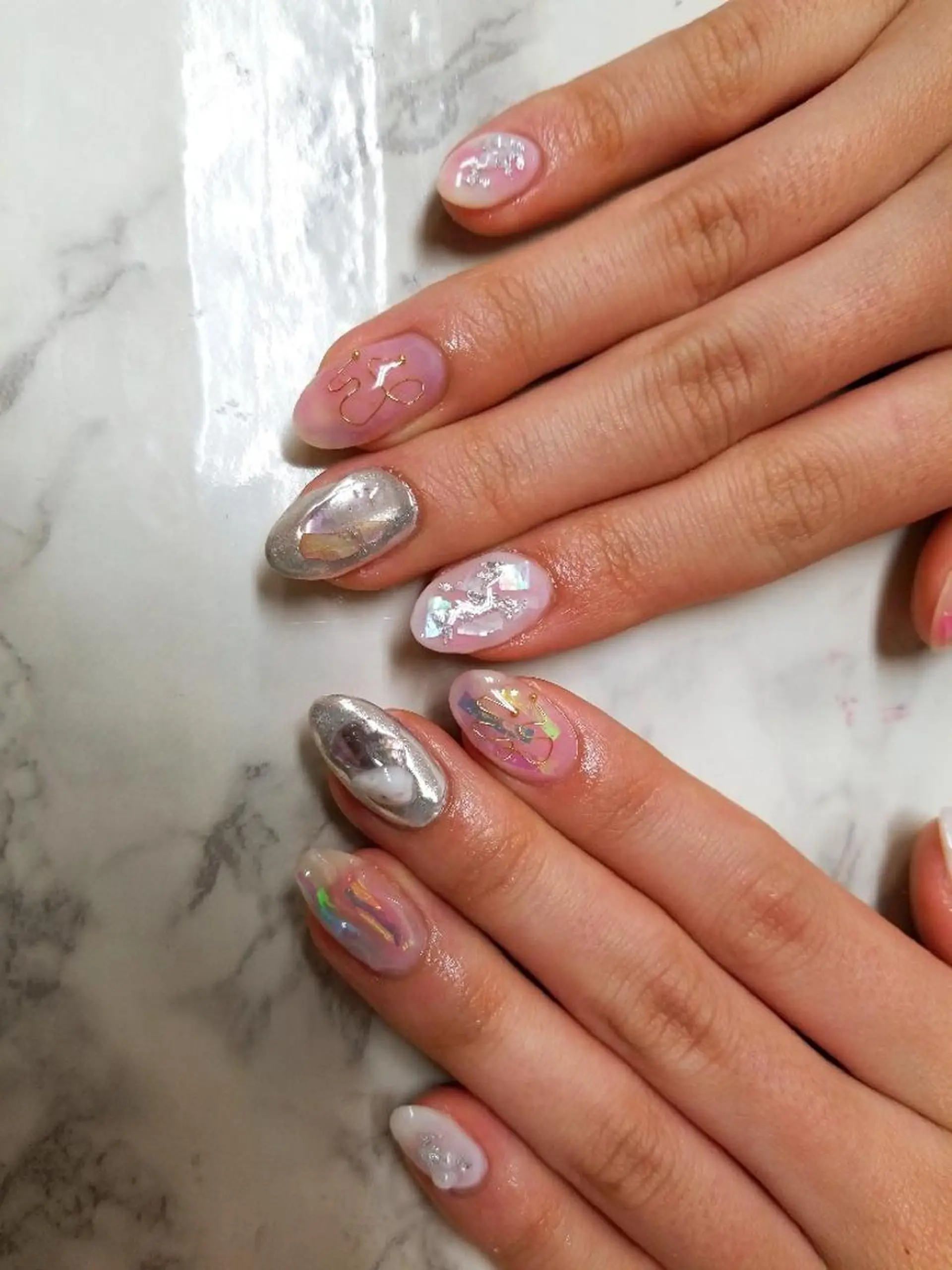 ネイル 河野ちえ (雑誌掲載サロン)のネイルデザイン