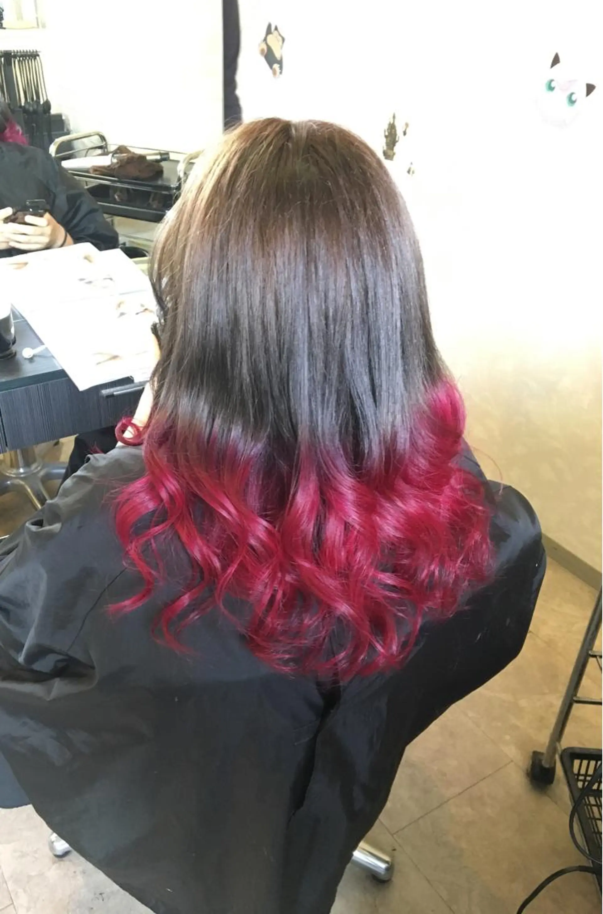 ロング カラー グラデーションカラー レッドカラー 💓シールエクステ ルミエールのヘアスタイル