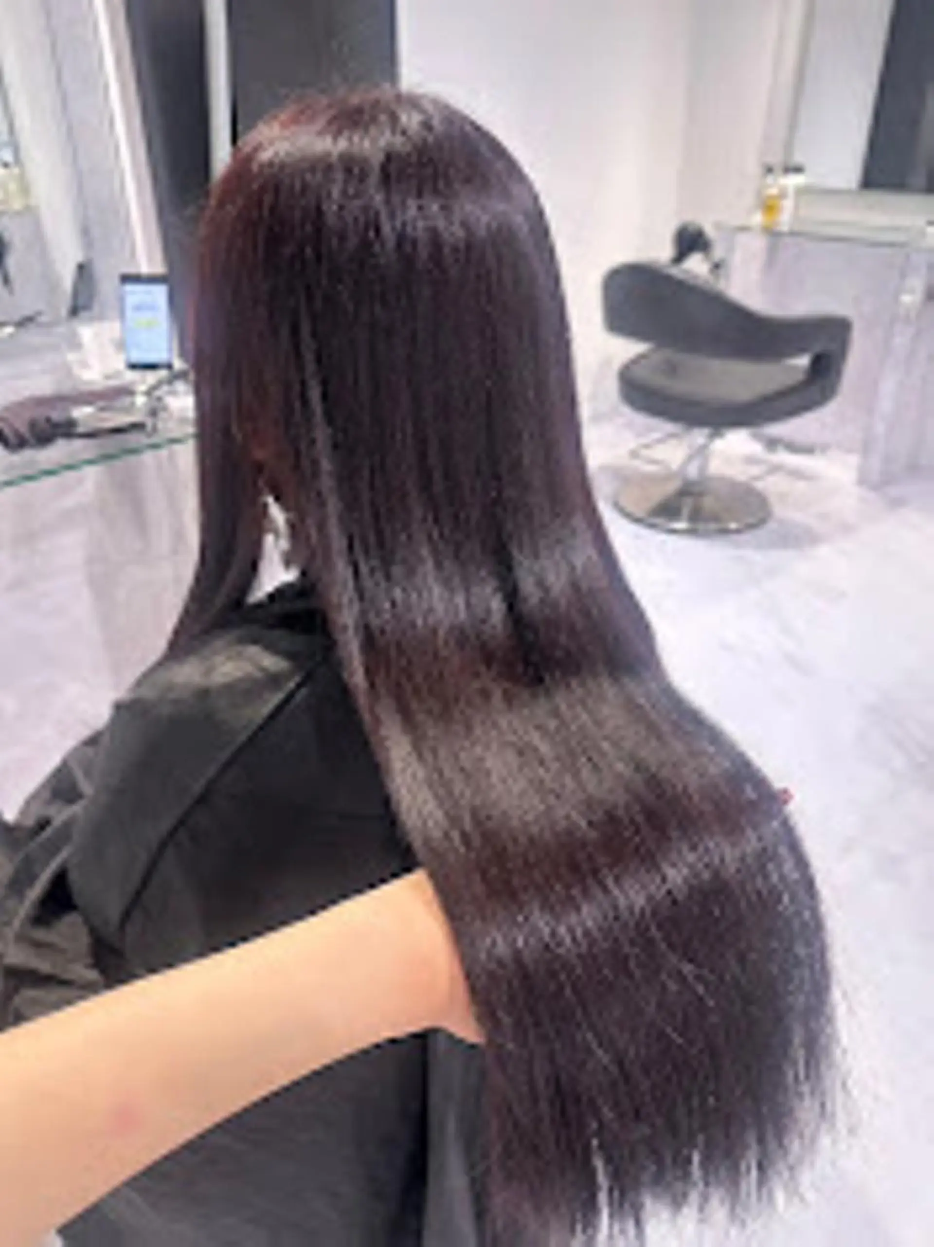 カラー 🪞SHE池袋 Official🪞のヘアスタイル