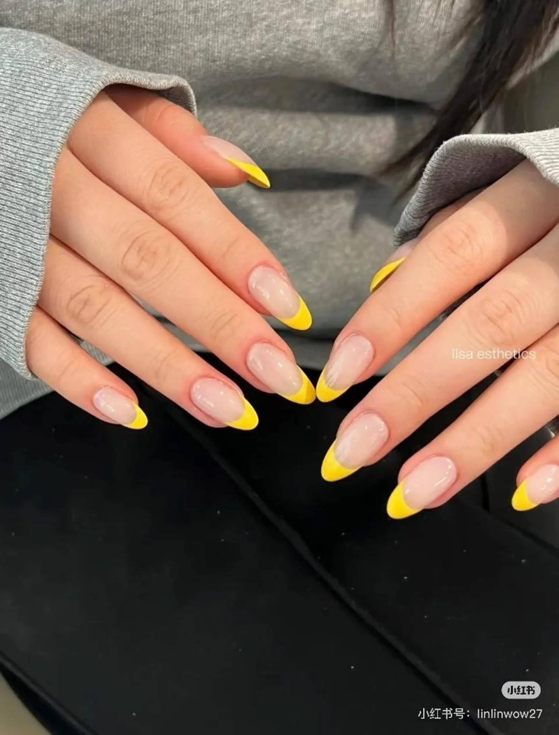 ネイル 黄色 ハンドネイル ハンドケア 🍒IRIS Nail🌸のネイルデザイン