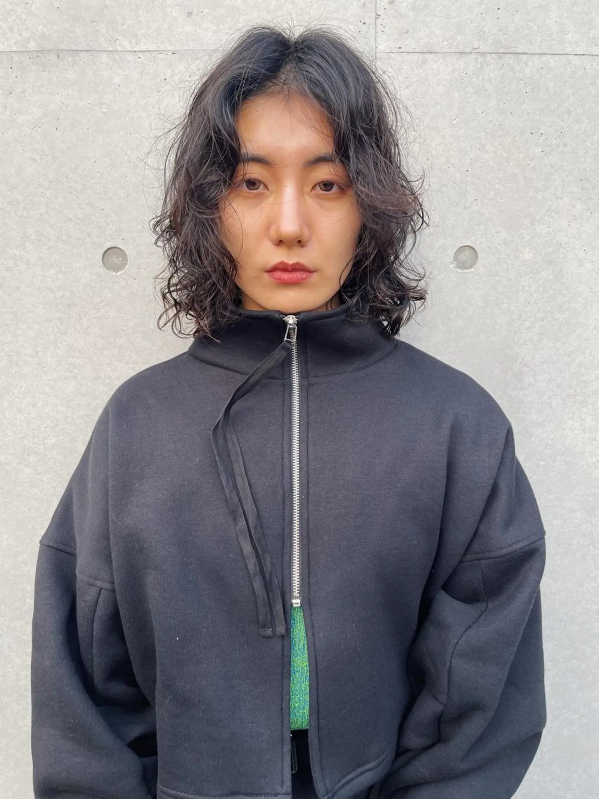 ミディアム カラー ミディアムパーマ カット パーマ トリートメント センスをお届けします 大谷将生infpのヘアスタイル