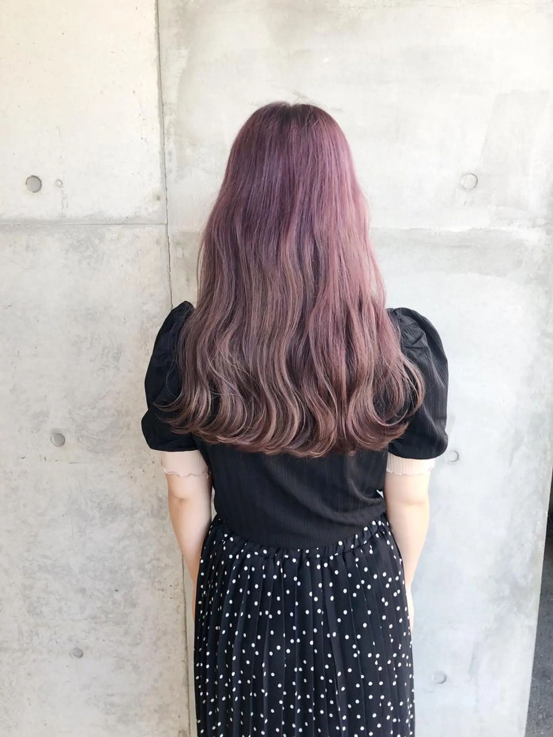 セミロング カラー アッシュ ブリーチ ピンクカラー ピンクアッシュ ヘアカラー トリートメント 吉田 明弘のヘアスタイル