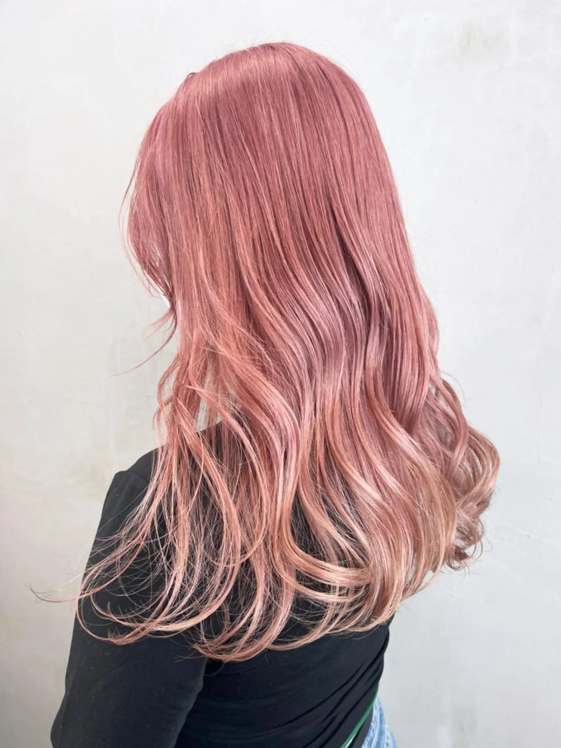 セミロング カラー ピンクカラー カット ヘアカラー トリートメント ITbyALBUM 浦和店のヘアスタイル