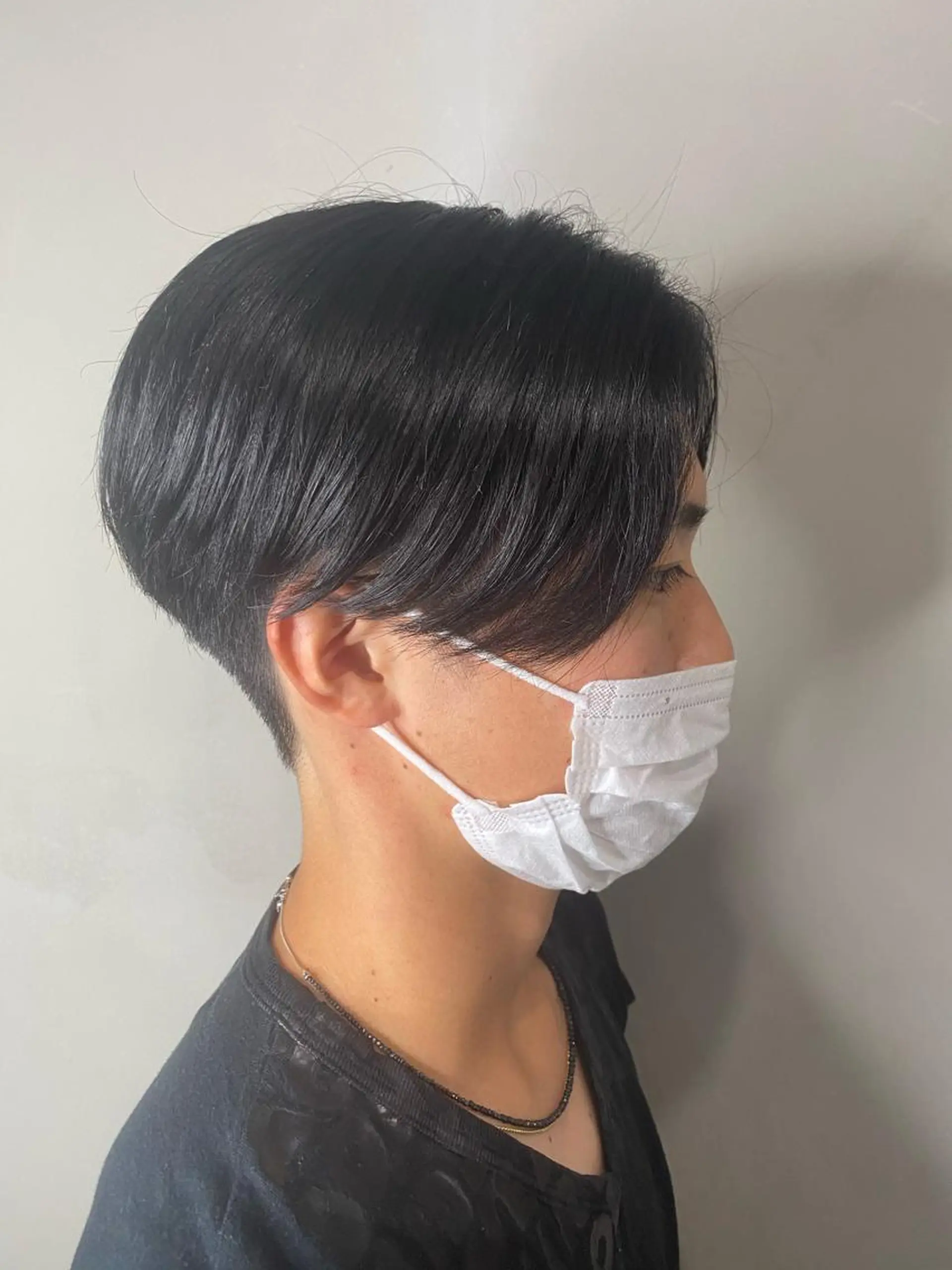 ショート メンズ センターパート カット 寳泉 章弘のヘアスタイル