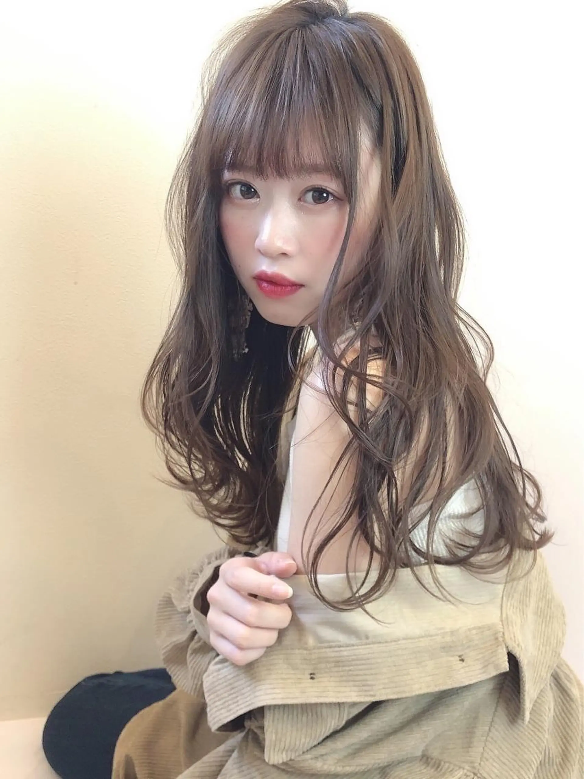 ロング カット ヘアカラー トリートメント 具志 正太のヘアスタイル