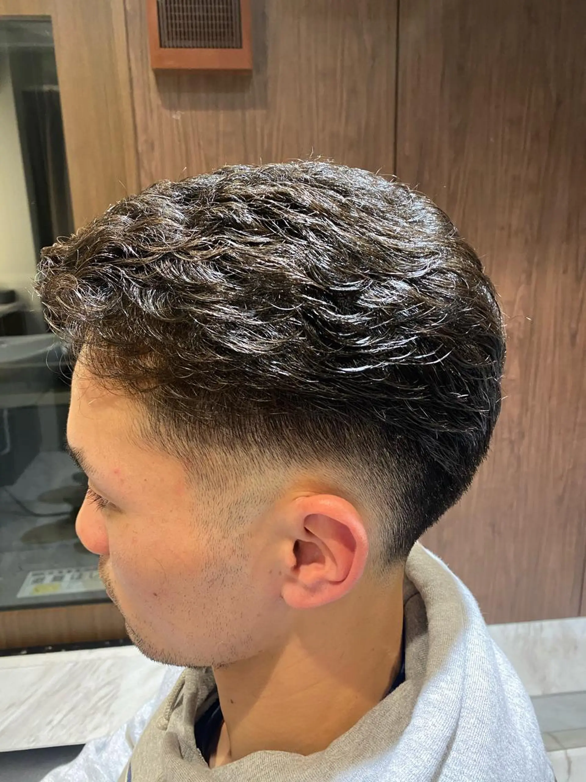 ショート 小野 大輔のヘアスタイル