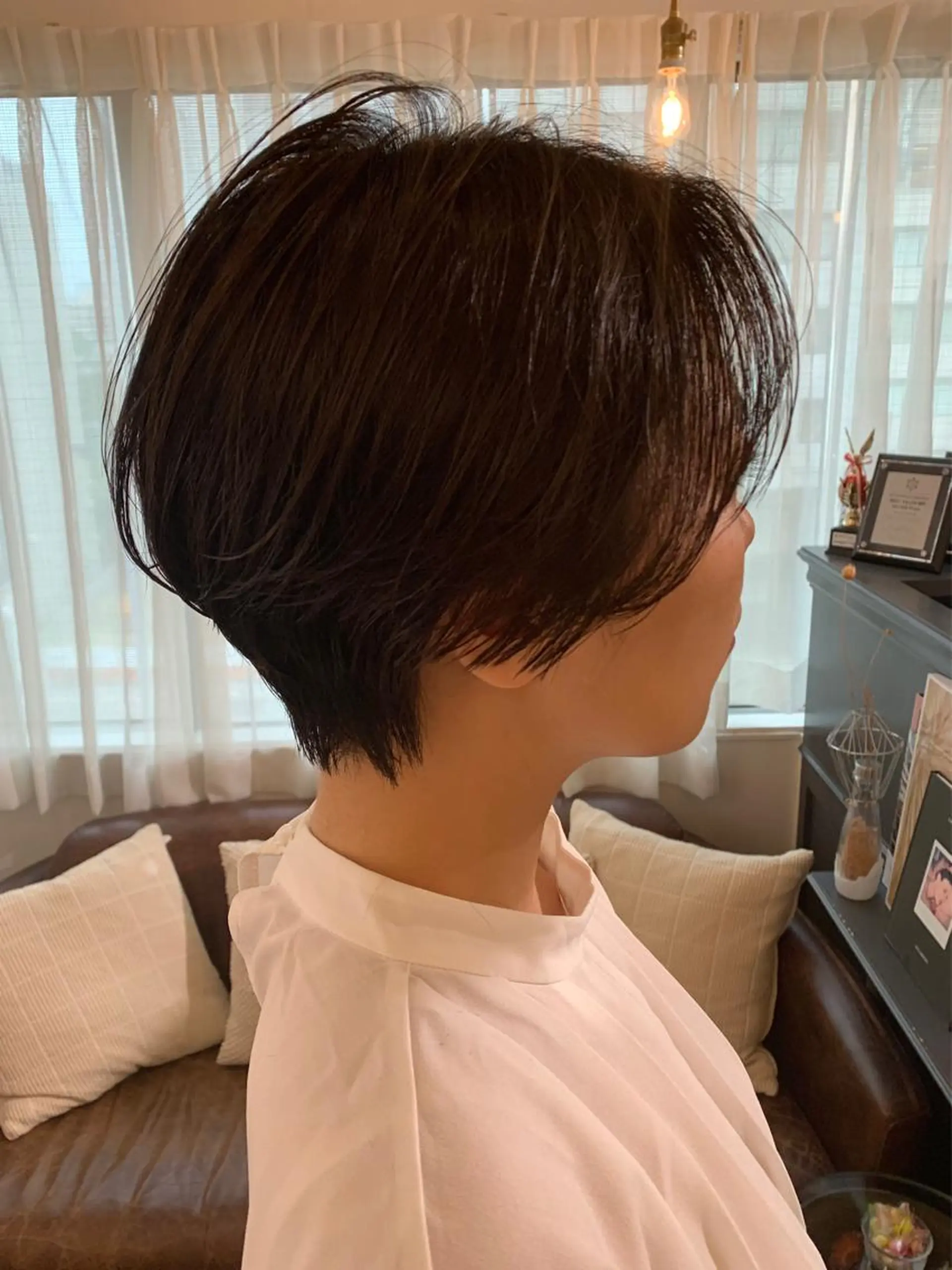 ショート 安村 美奈のヘアスタイル