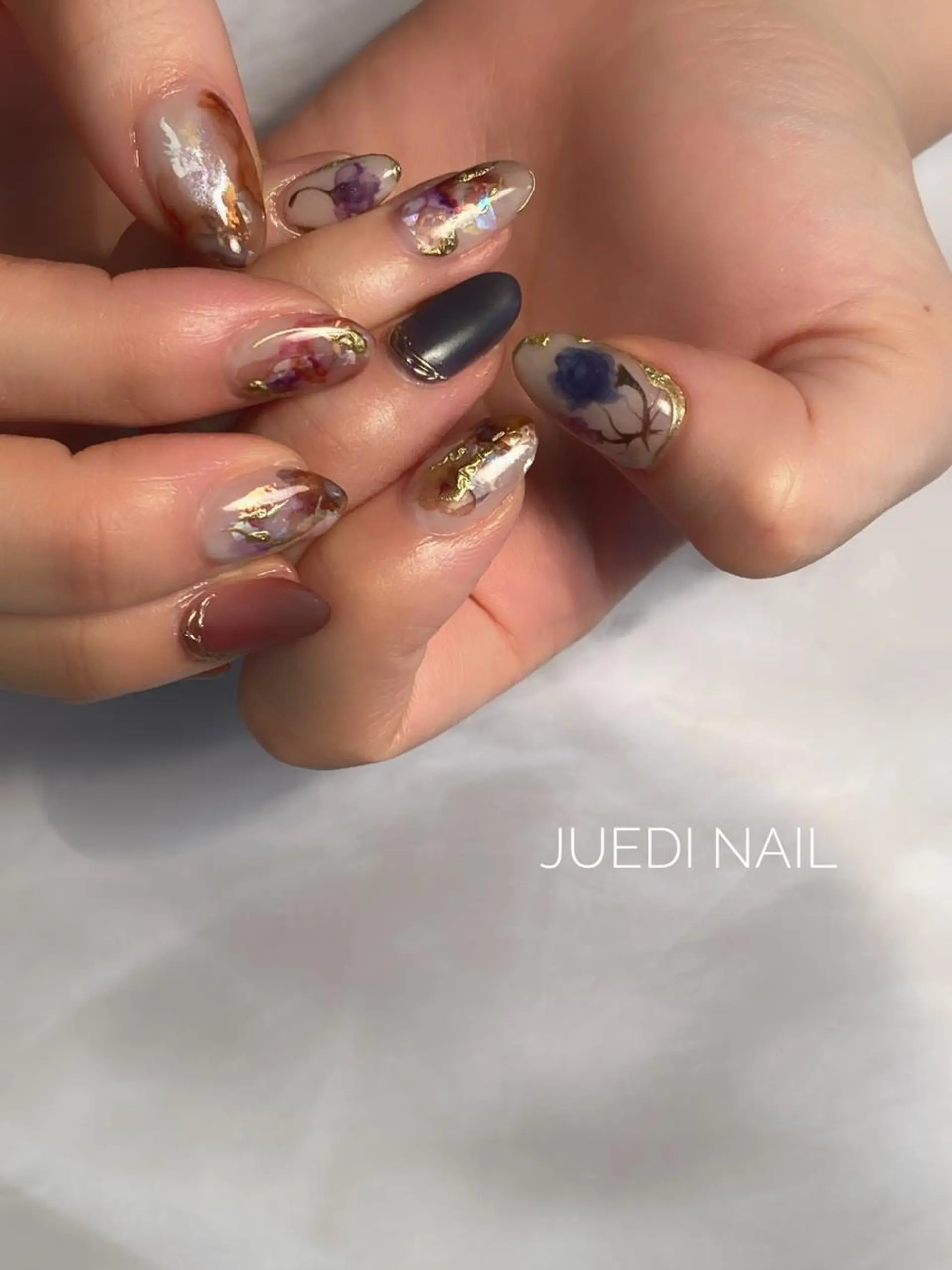 ネイル juedi nail(木曜日のネイル)所属・juedi nail 〜木曜日のネイル〜のネイルデザイン