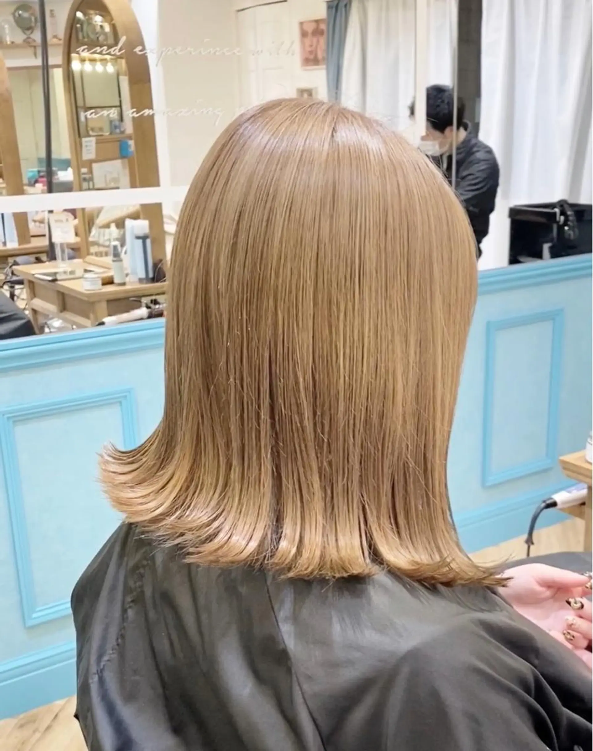 ミディアム salowin 原宿 aroa所属・韓国／ハッシュカット ／透明感カラー／金野のヘアスタイル