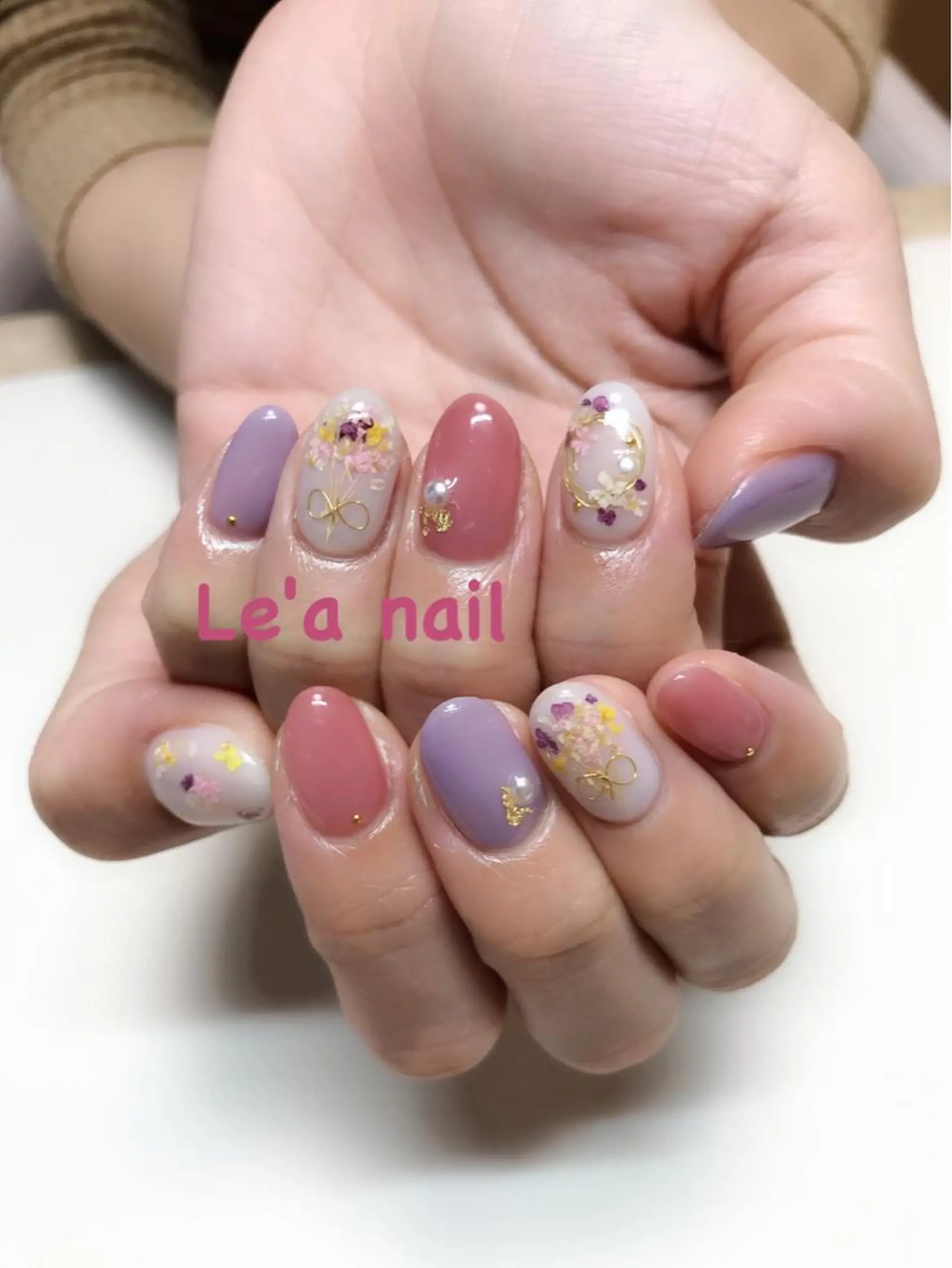 ネイル 'mm  (ミリ) ＭＡＮＡＭＩのネイルデザイン