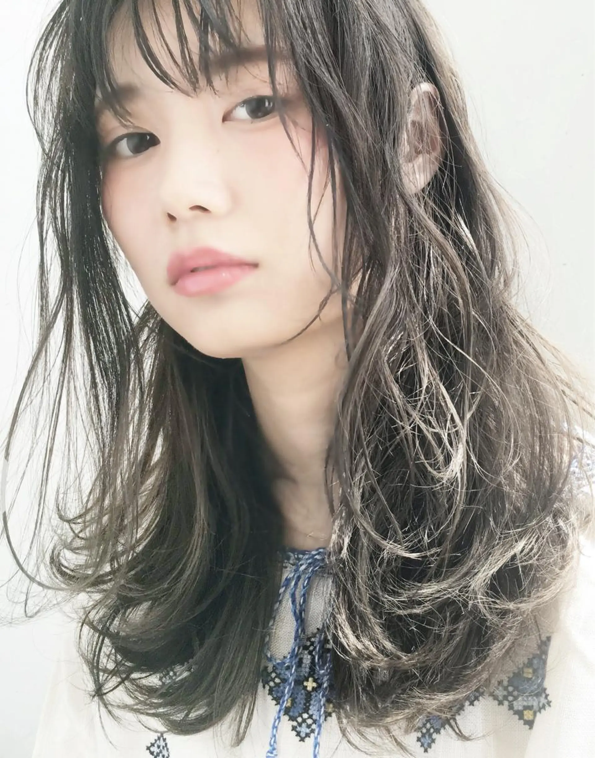 ロング kawakita yoshinoriのヘアスタイル