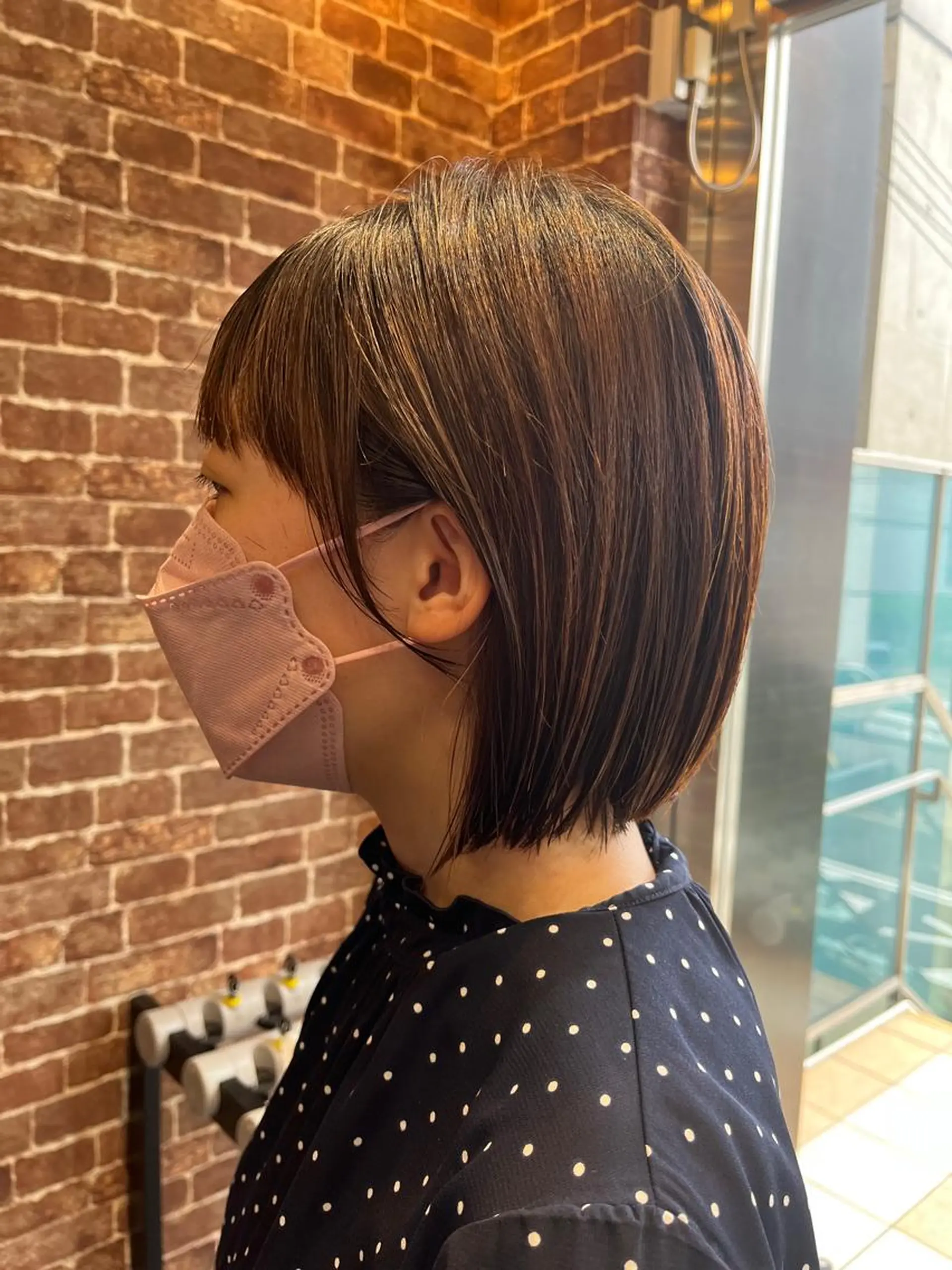 ミディアム カラー パーマ ヘアアレンジ メンズ キッズ ネイル マツエク・マツパ アイブロウ ミディアムパーマ メンズパーマ ブラウンカラー ケアカラー 透明感カラー カット 久木原 ゆりのヘアスタイル