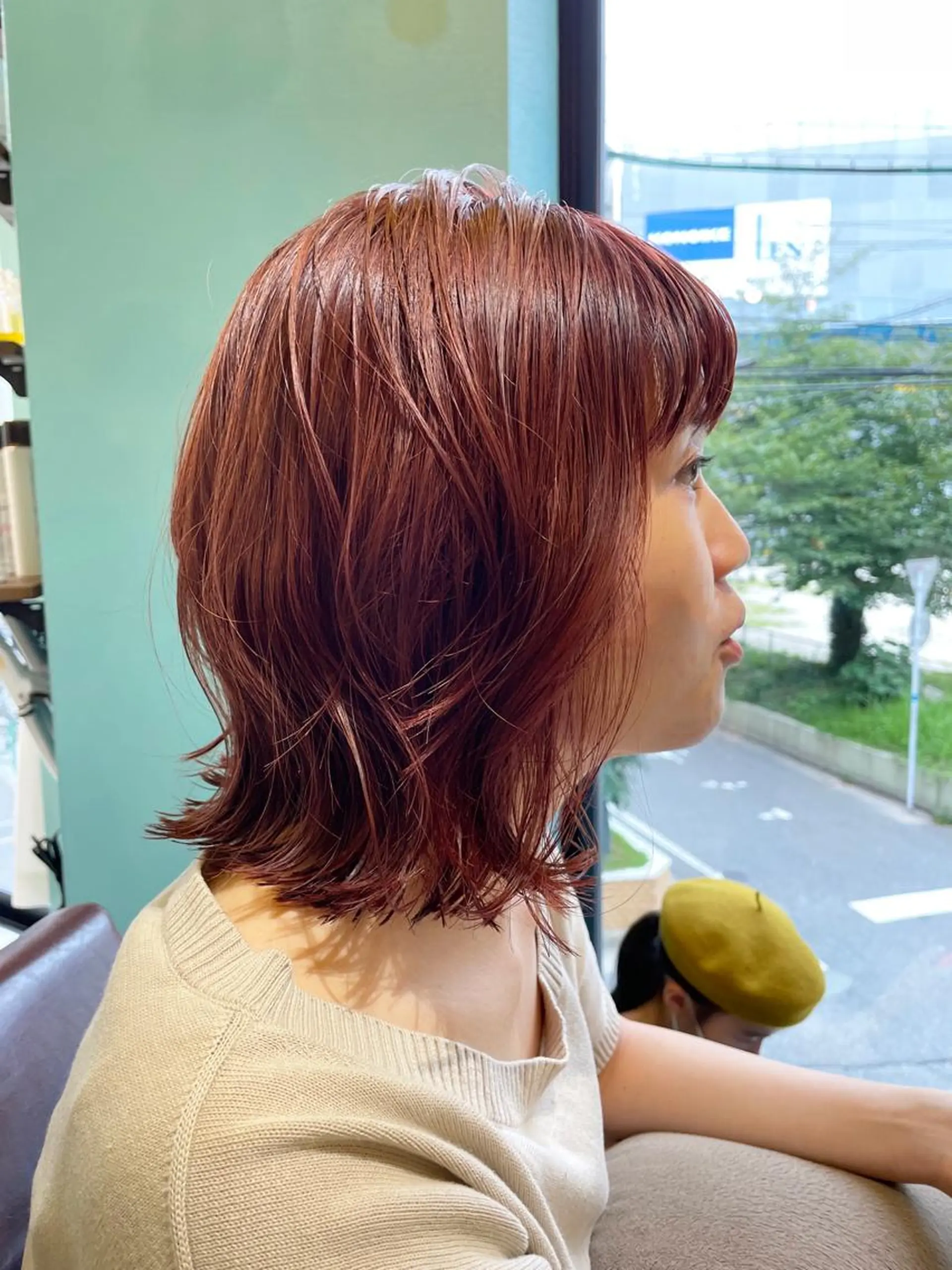 ミディアム カット ヘアカラー トリートメント 末石 智のヘアスタイル