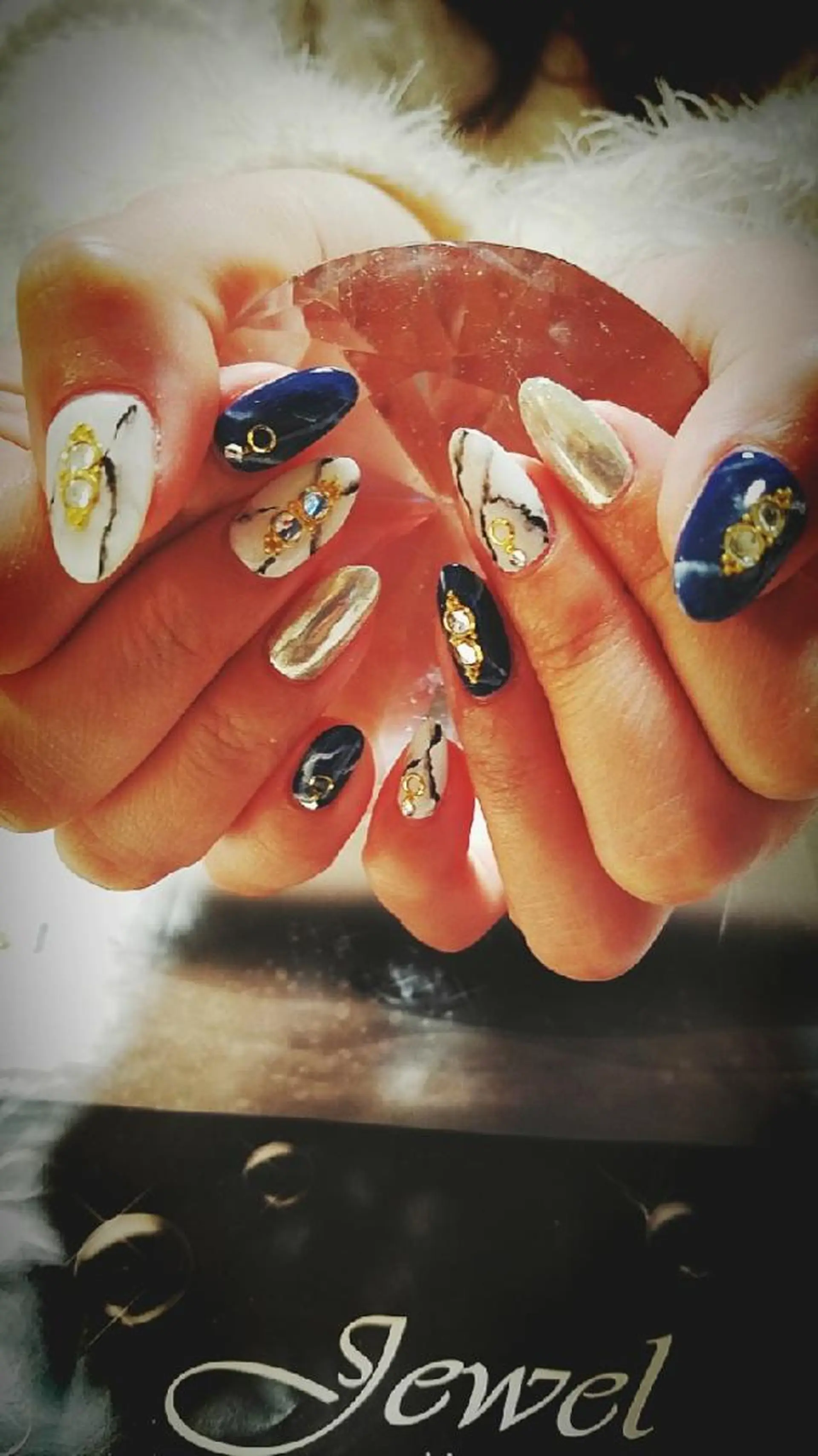 ネイル ＪＥＷＥＬ ＮＡＩＬのネイルデザイン