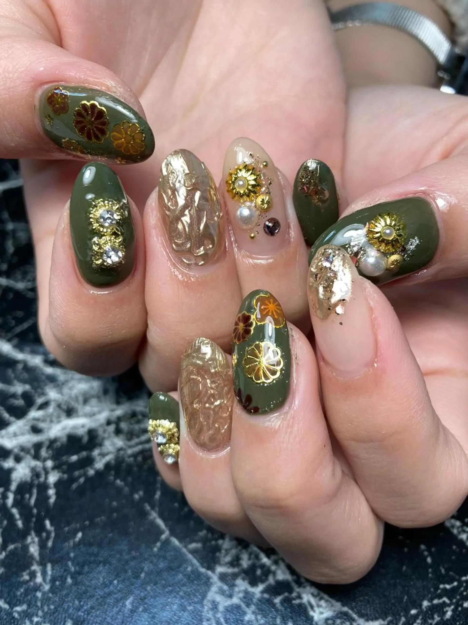 ミディアム ネイル ✴︎ Delightのネイルデザイン