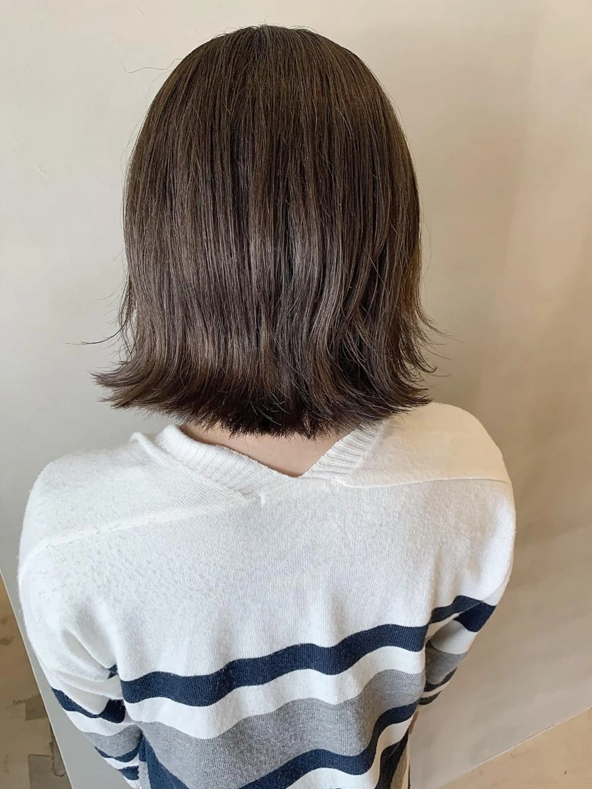 ショート カラー ヘアアレンジ ネイル マツエク・マツパ アッシュ バレイヤージュ ベージュカラー 透明感カラー ダブルカラー 夜23時まで予約🉑 reverieあきらのヘアスタイル