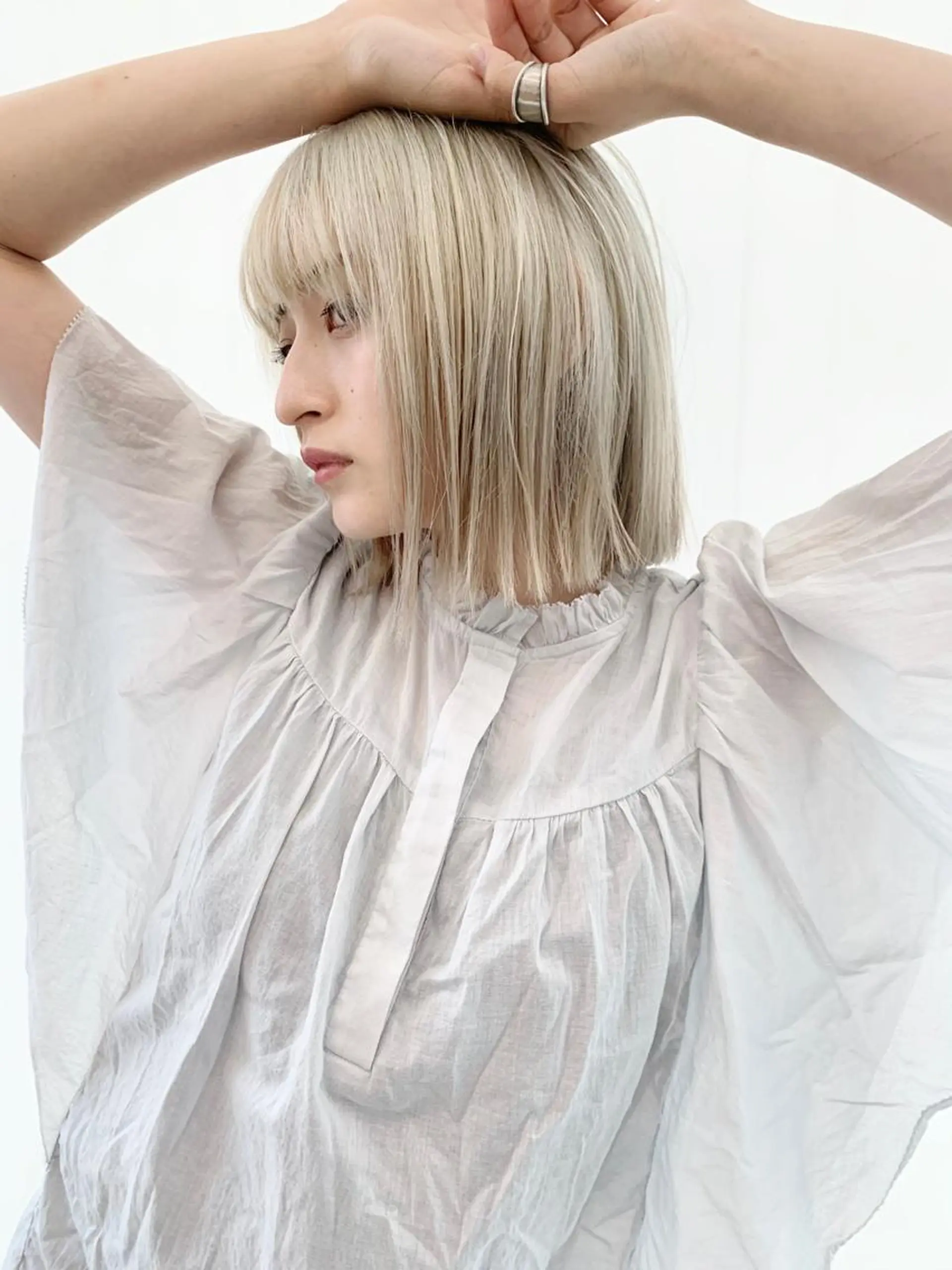カラー ベージュカラー ブリーチ ブロンド ケアブリーチ ホワイトベージュ ヘッドスパ (女性限定)🍋モエのヘアスタイル